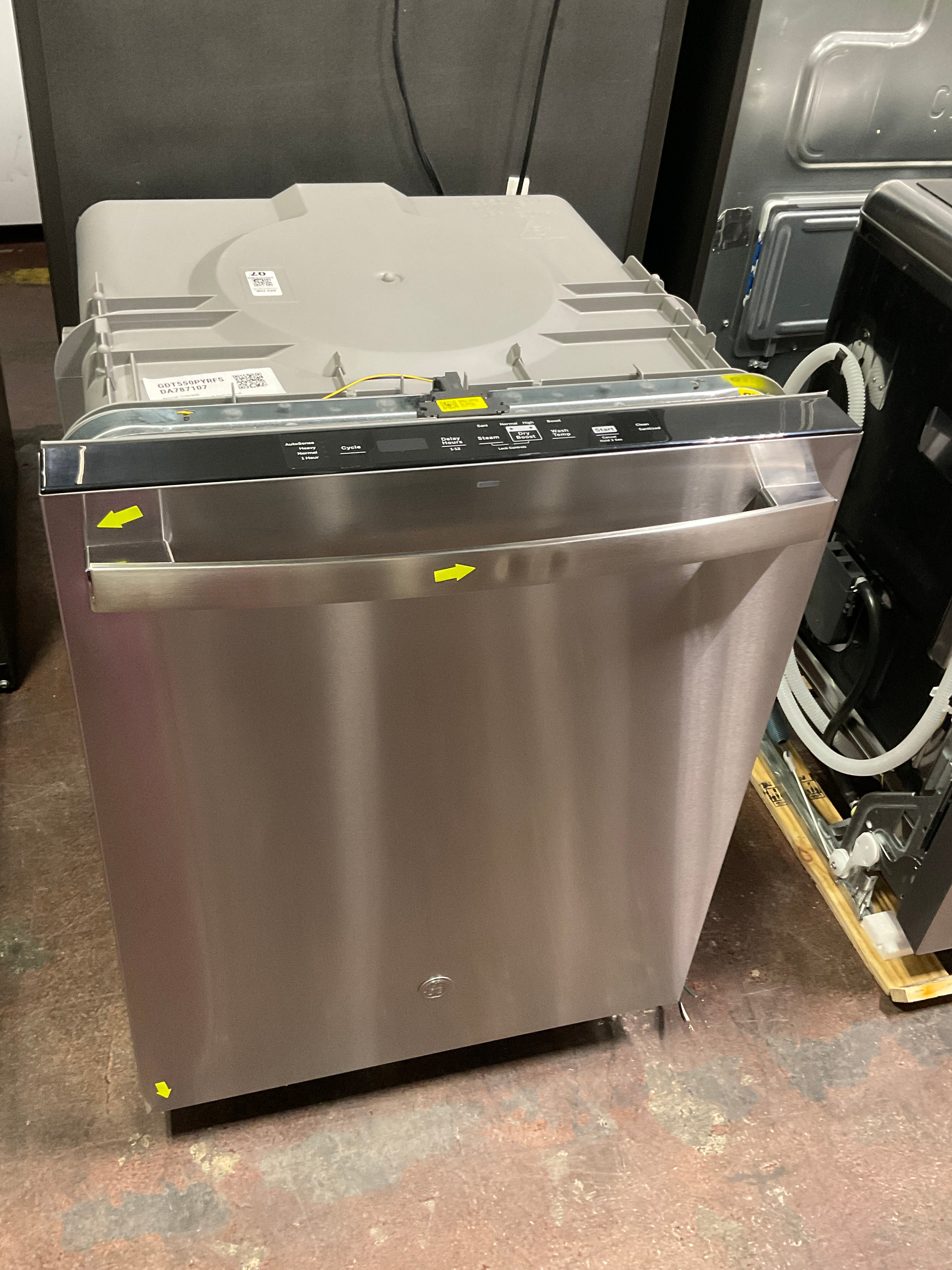 Front view, doors closed