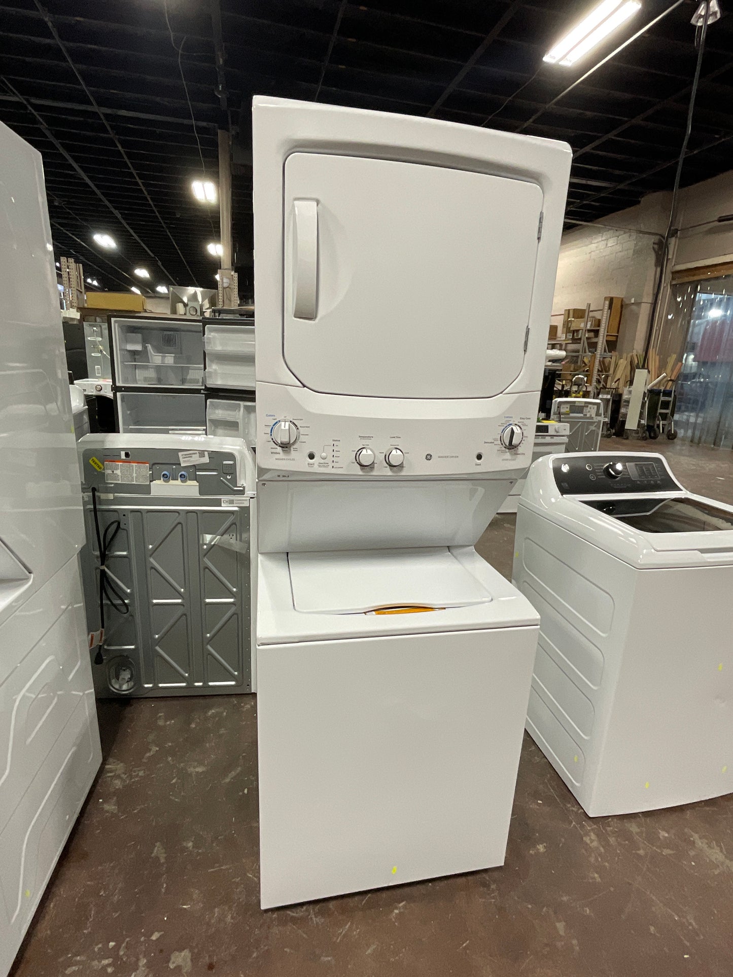 Front view, doors closed