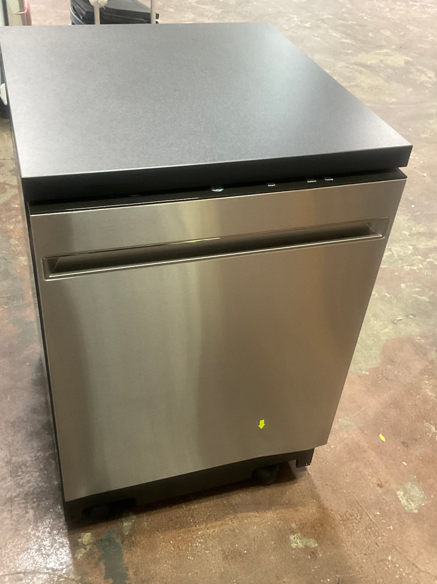 Front view, doors closed