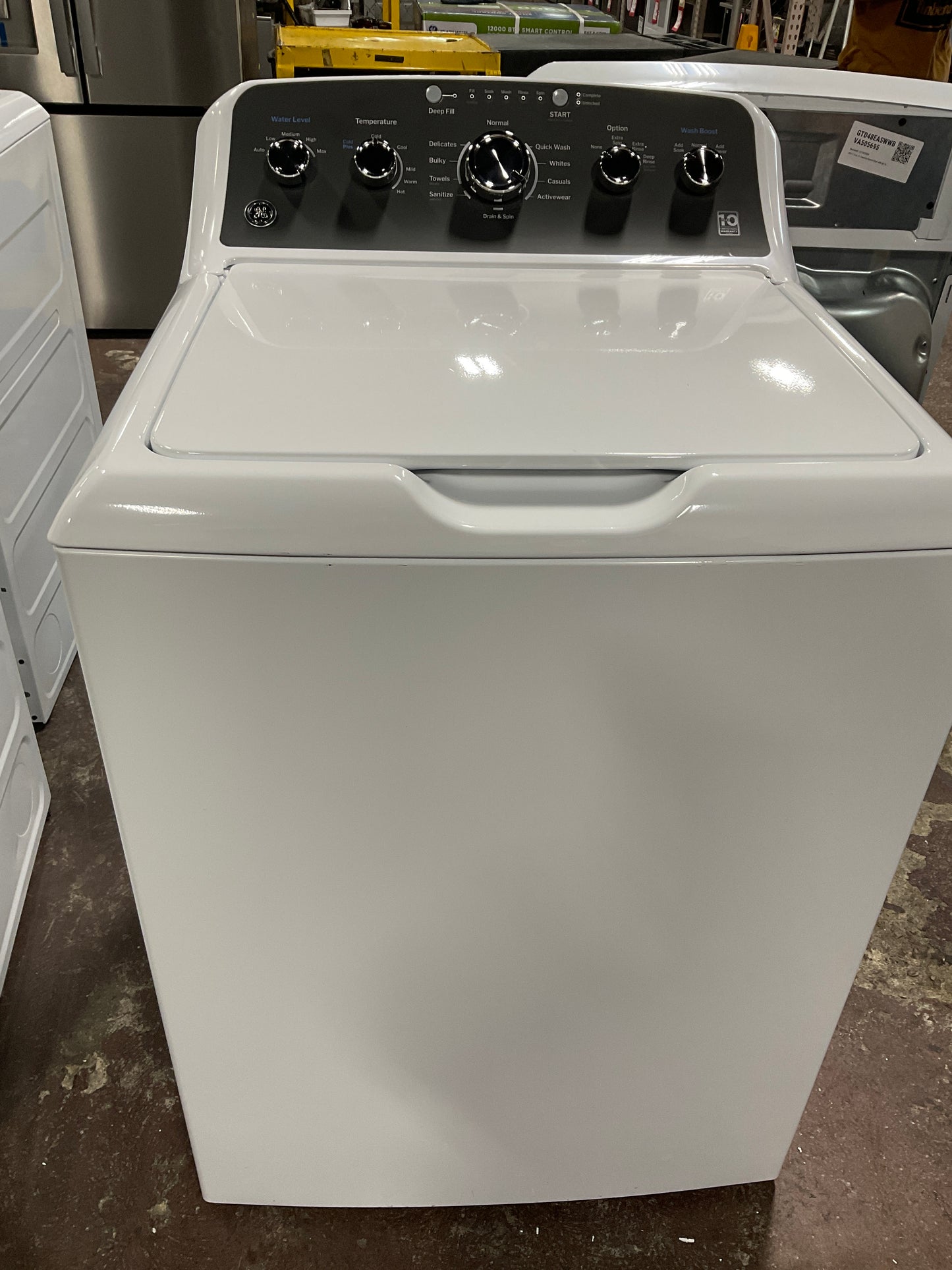 Front view, door closed