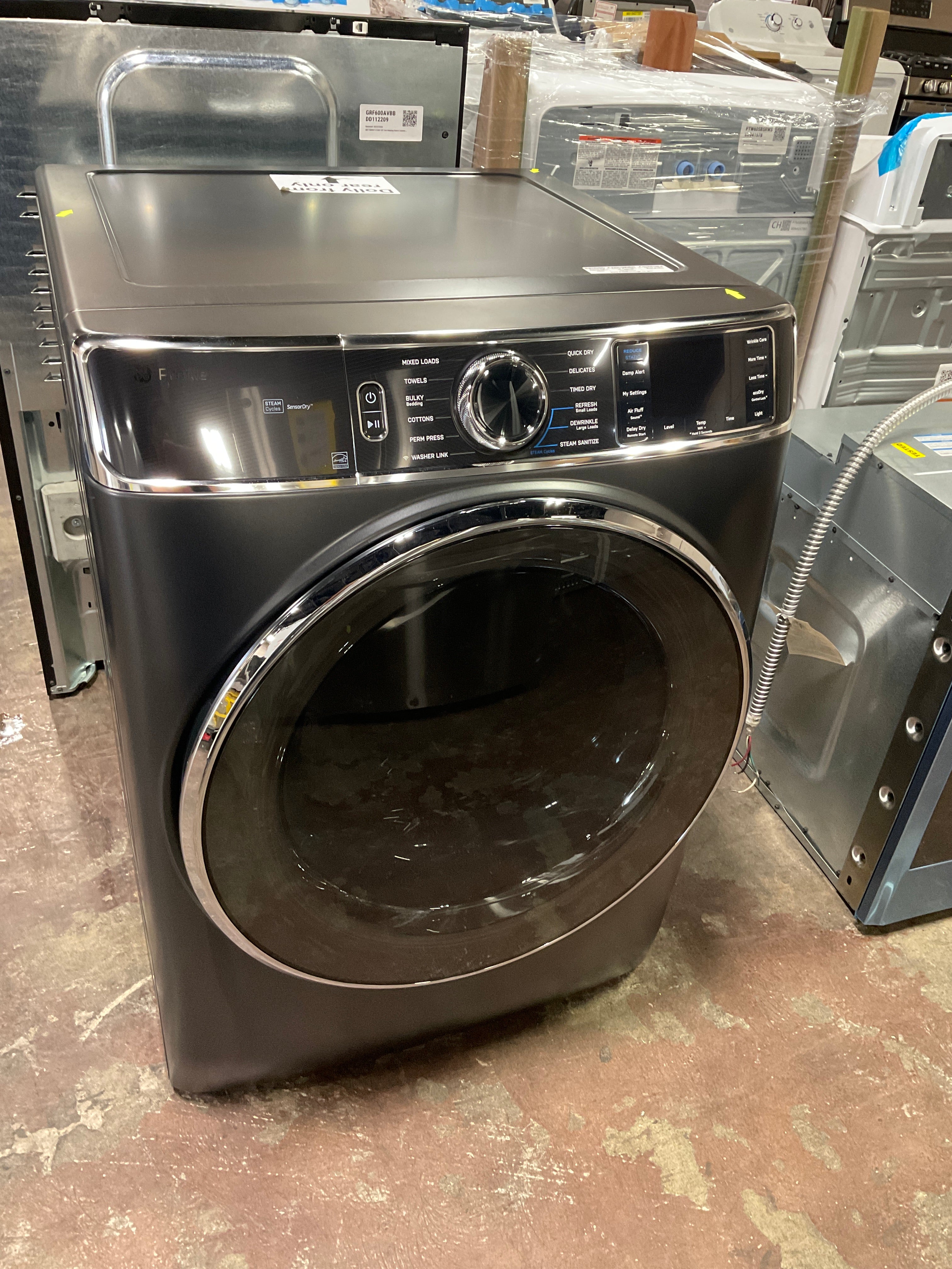 Front view, door closed