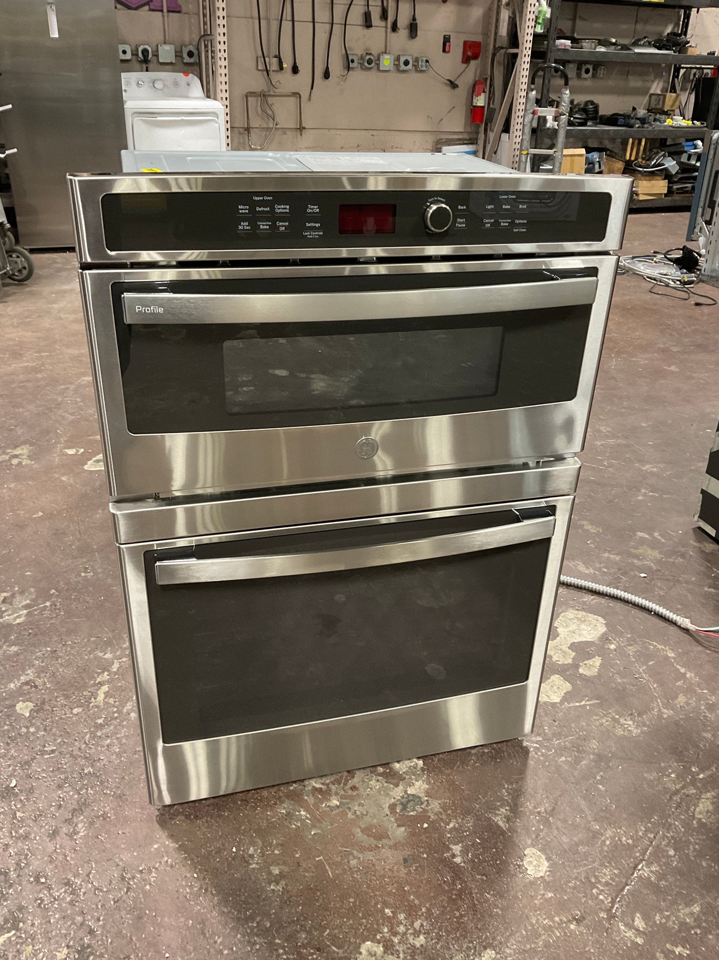 Front view, door closed