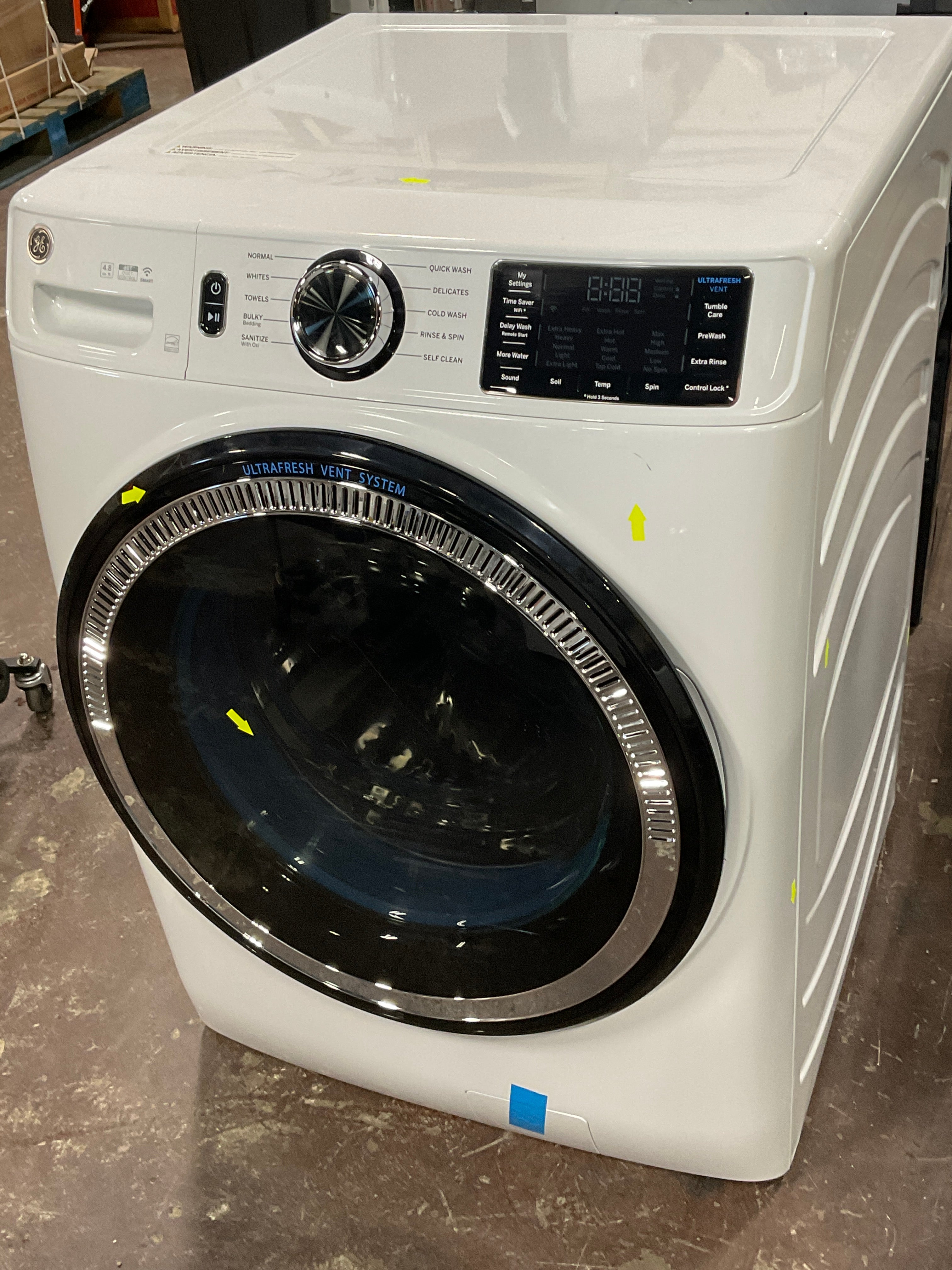 Front view, door closed