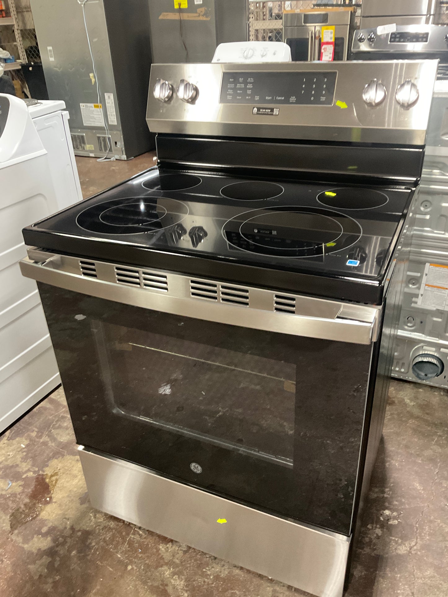 Front view, oven-door closed