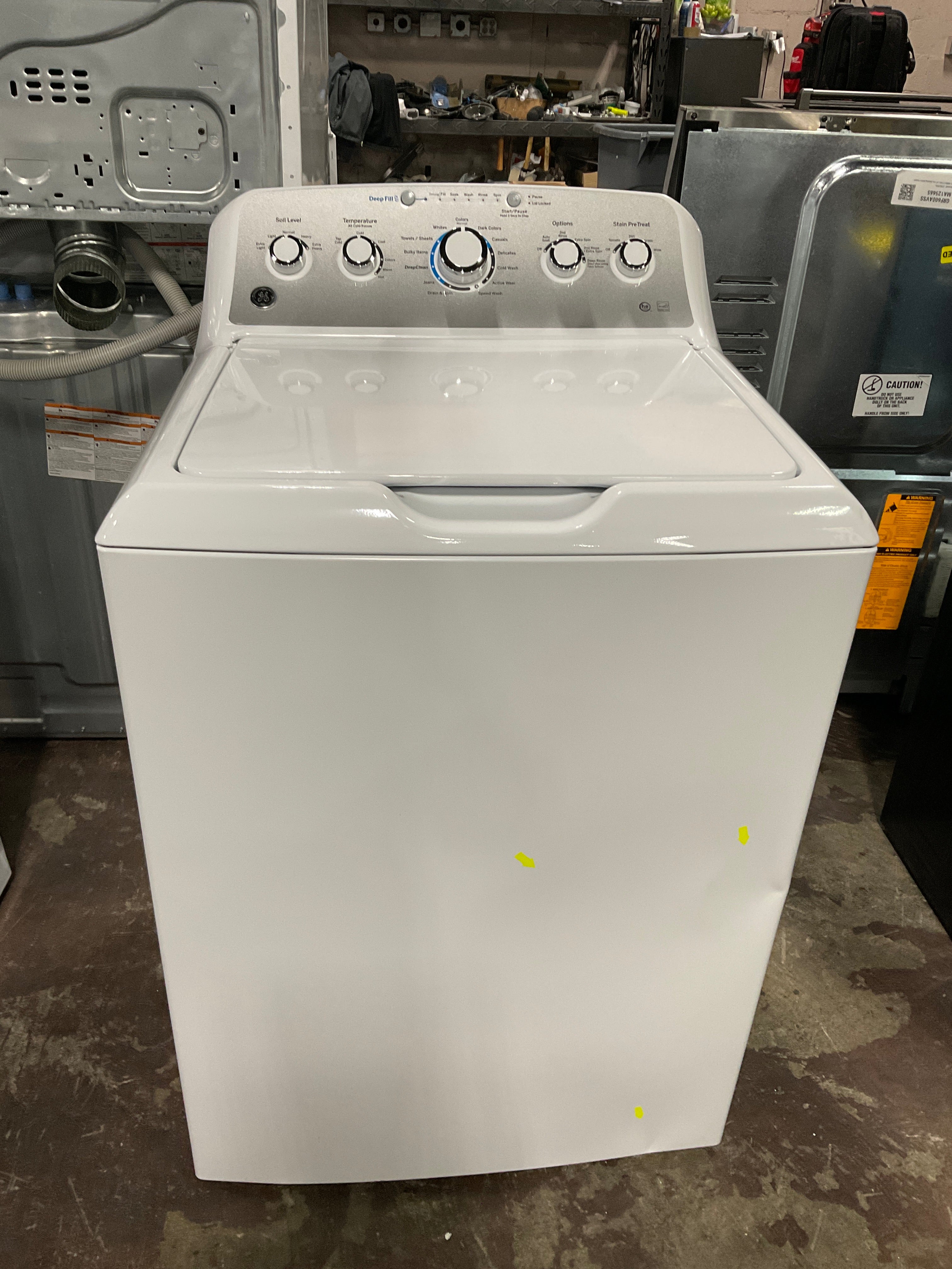 Front view, door closed