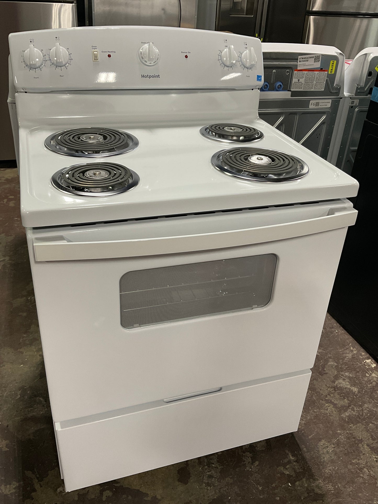 Front view, oven-door closed