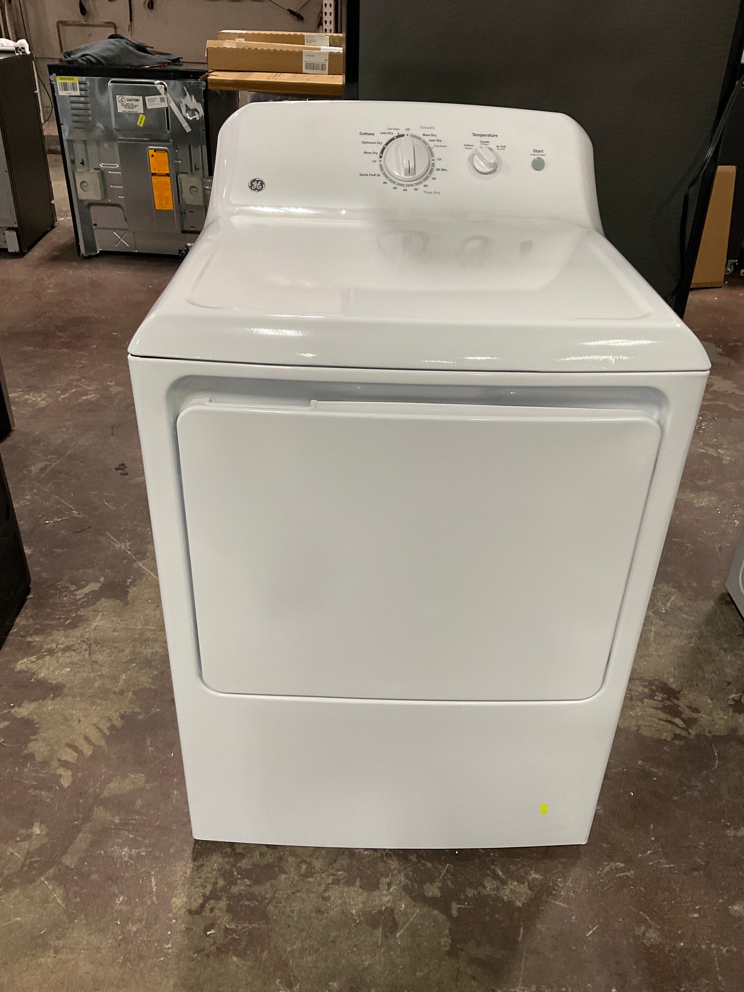 Front view, door closed