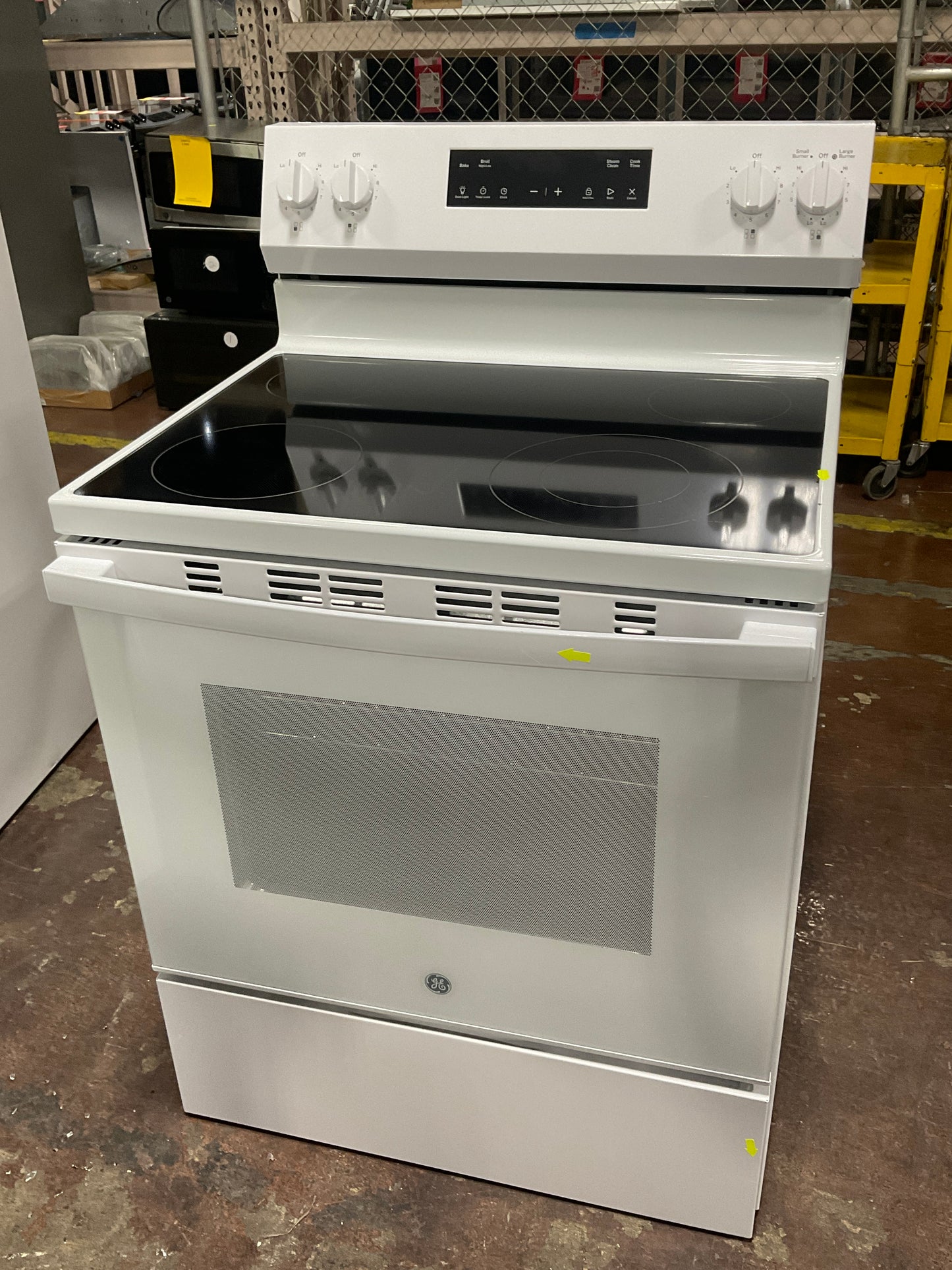 Front view, oven-door closed