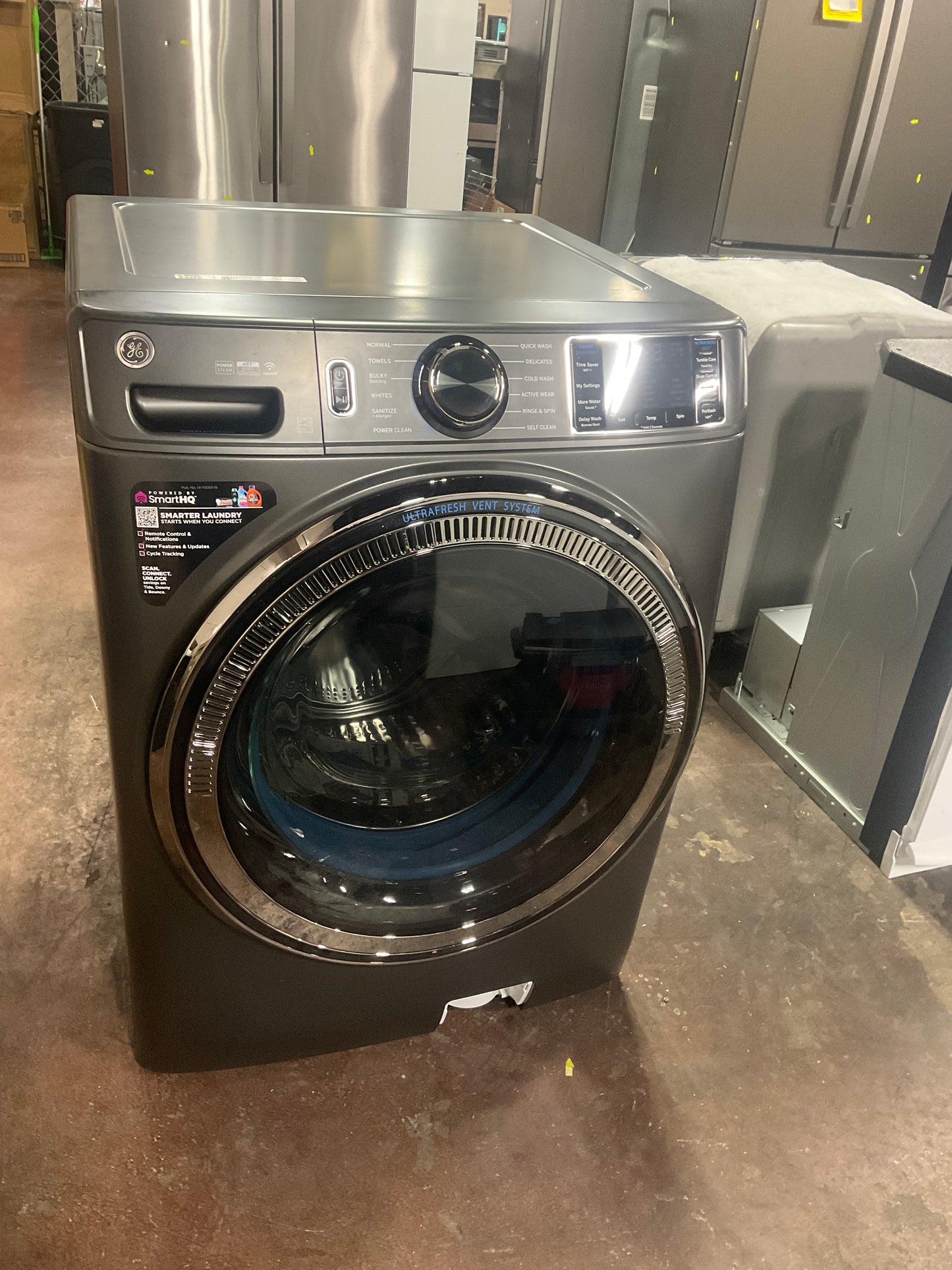 Front view, door closed