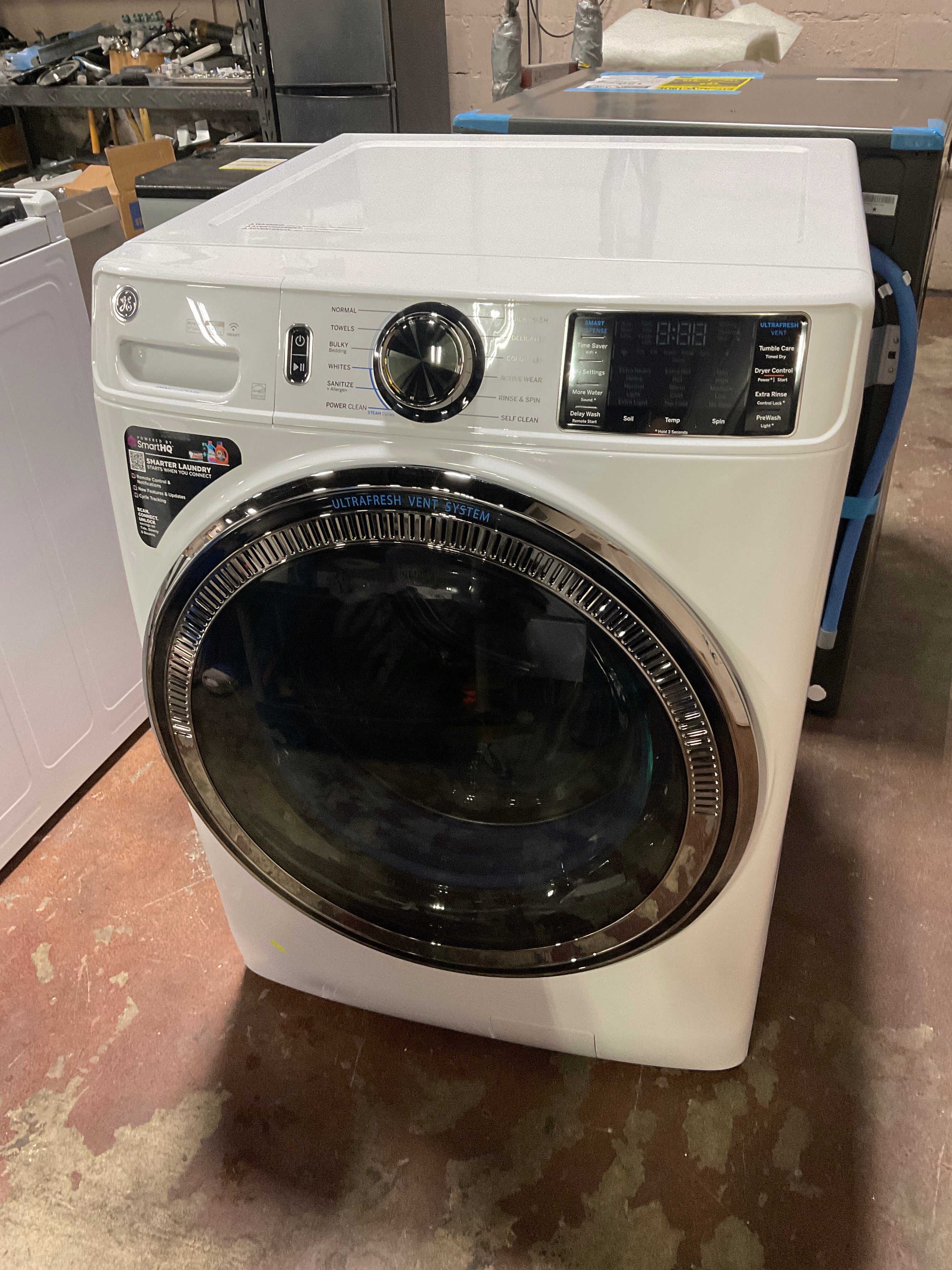 Front view, door closed