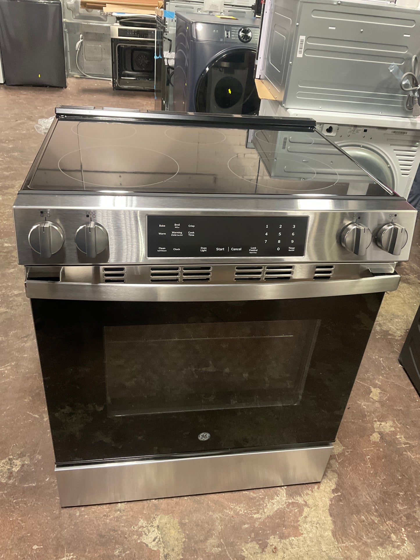 Front view, oven-door closed