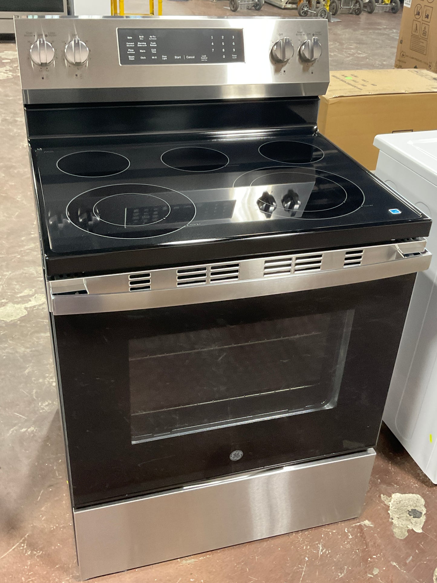 Front view, oven-door closed