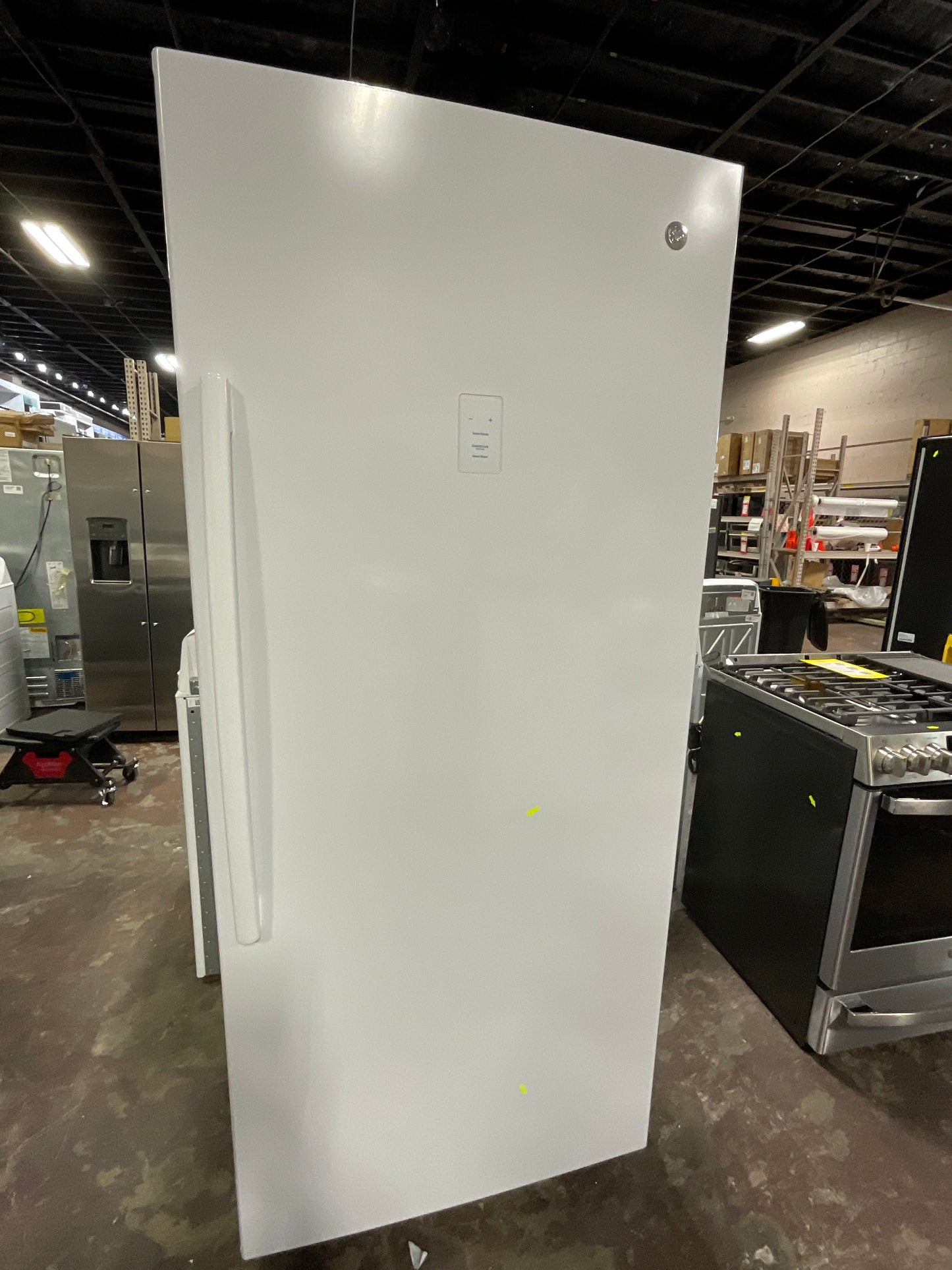 Front view, door closed