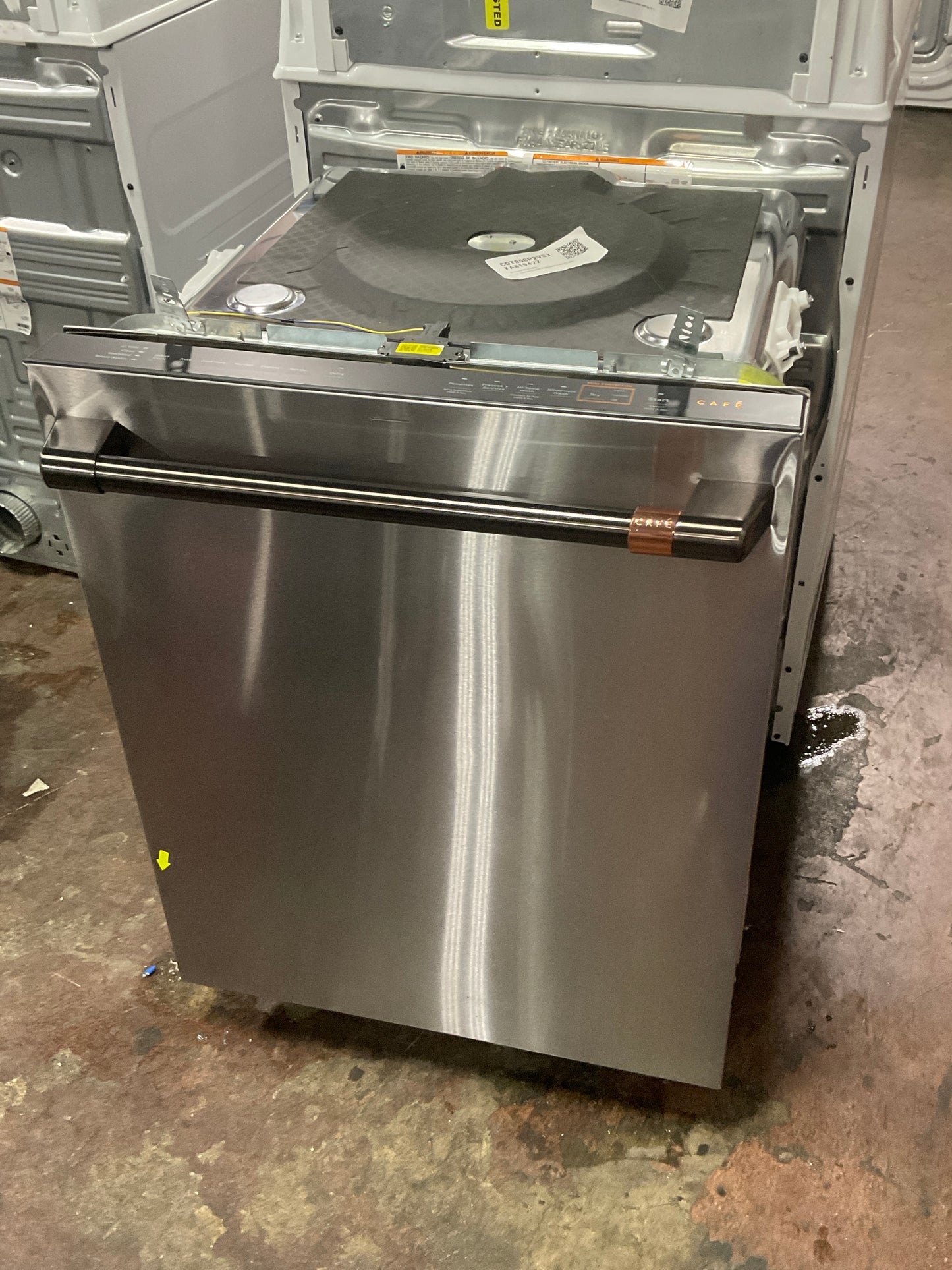 Front view, doors closed