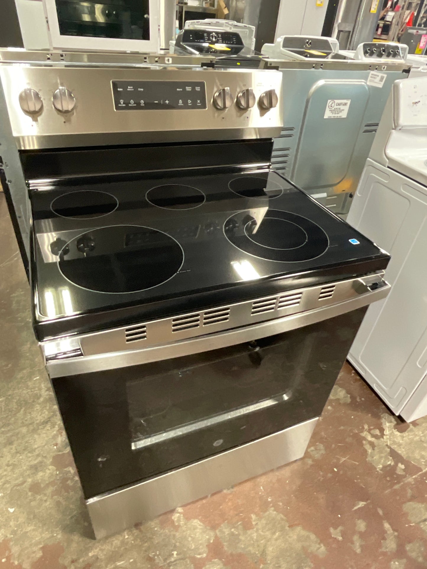 Front view, oven-door closed