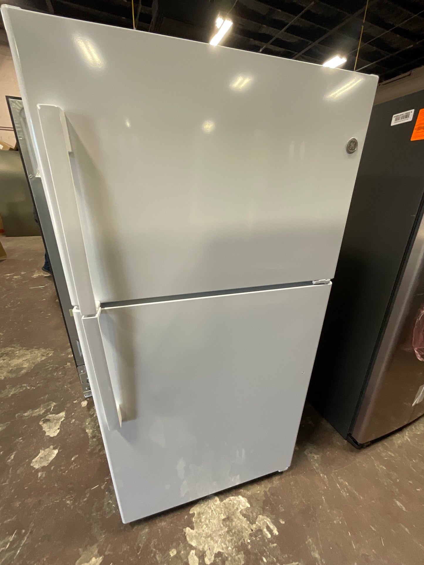 Front view, door closed