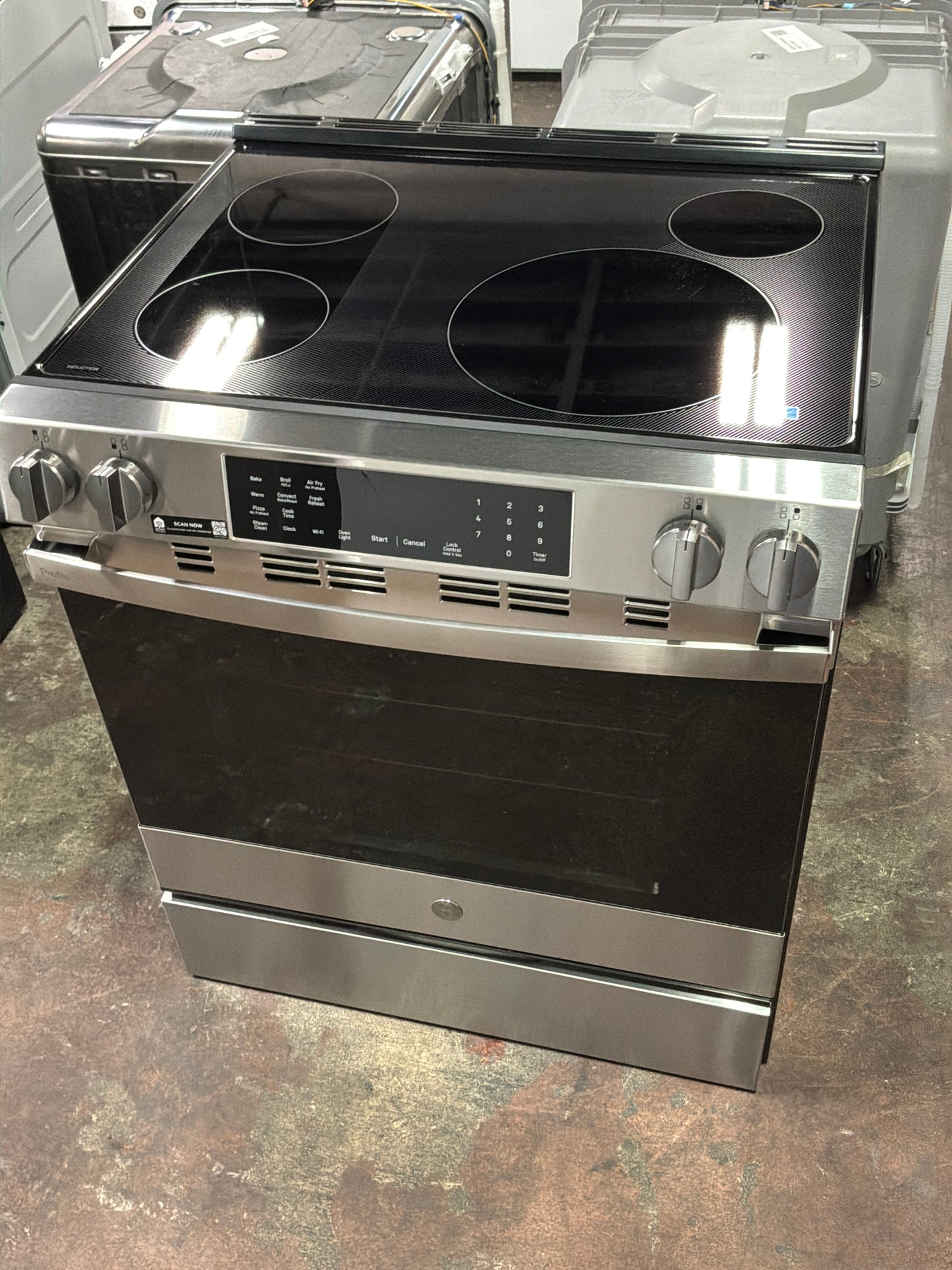 Front view, oven-door closed