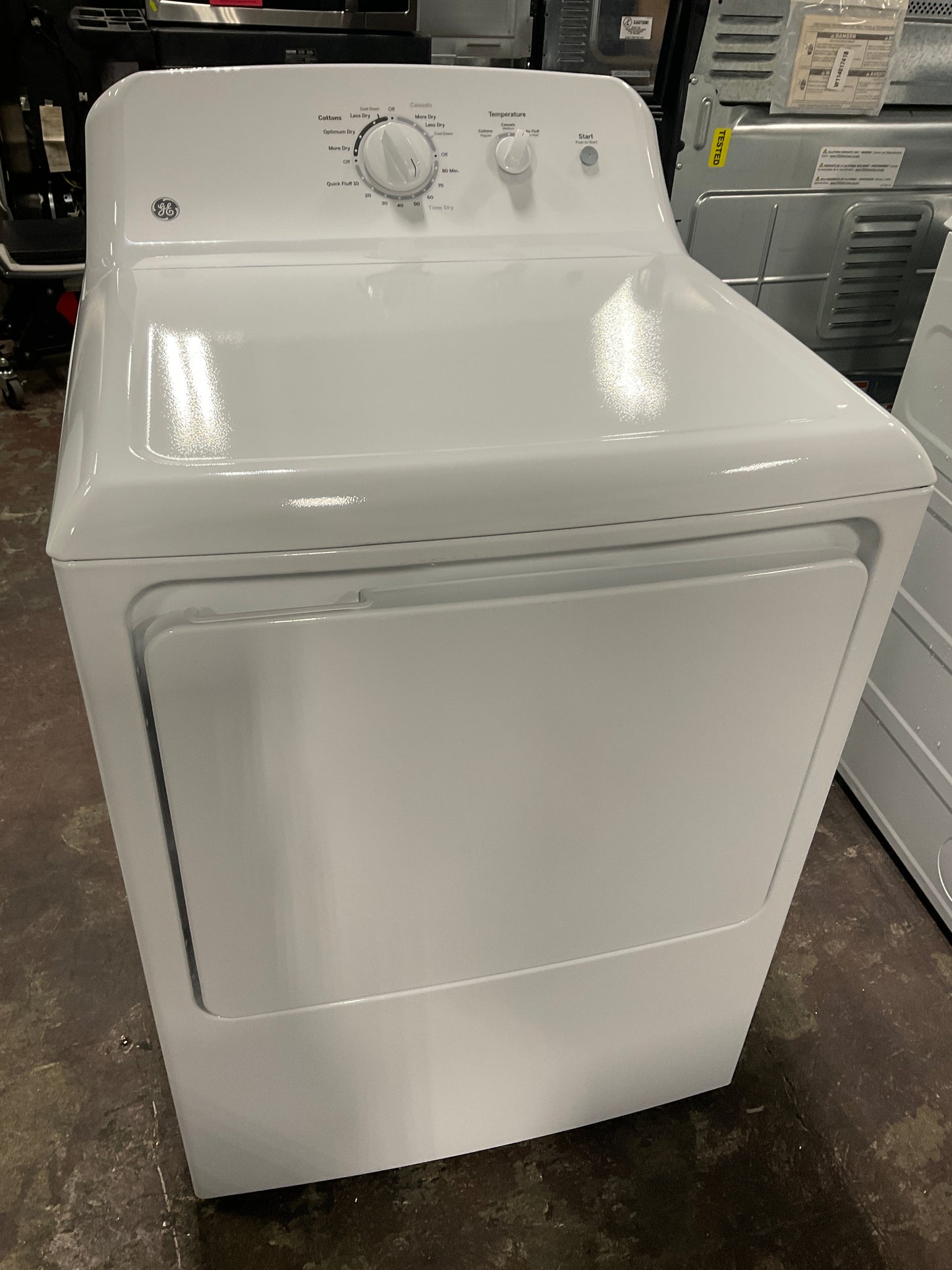 Front view, door closed