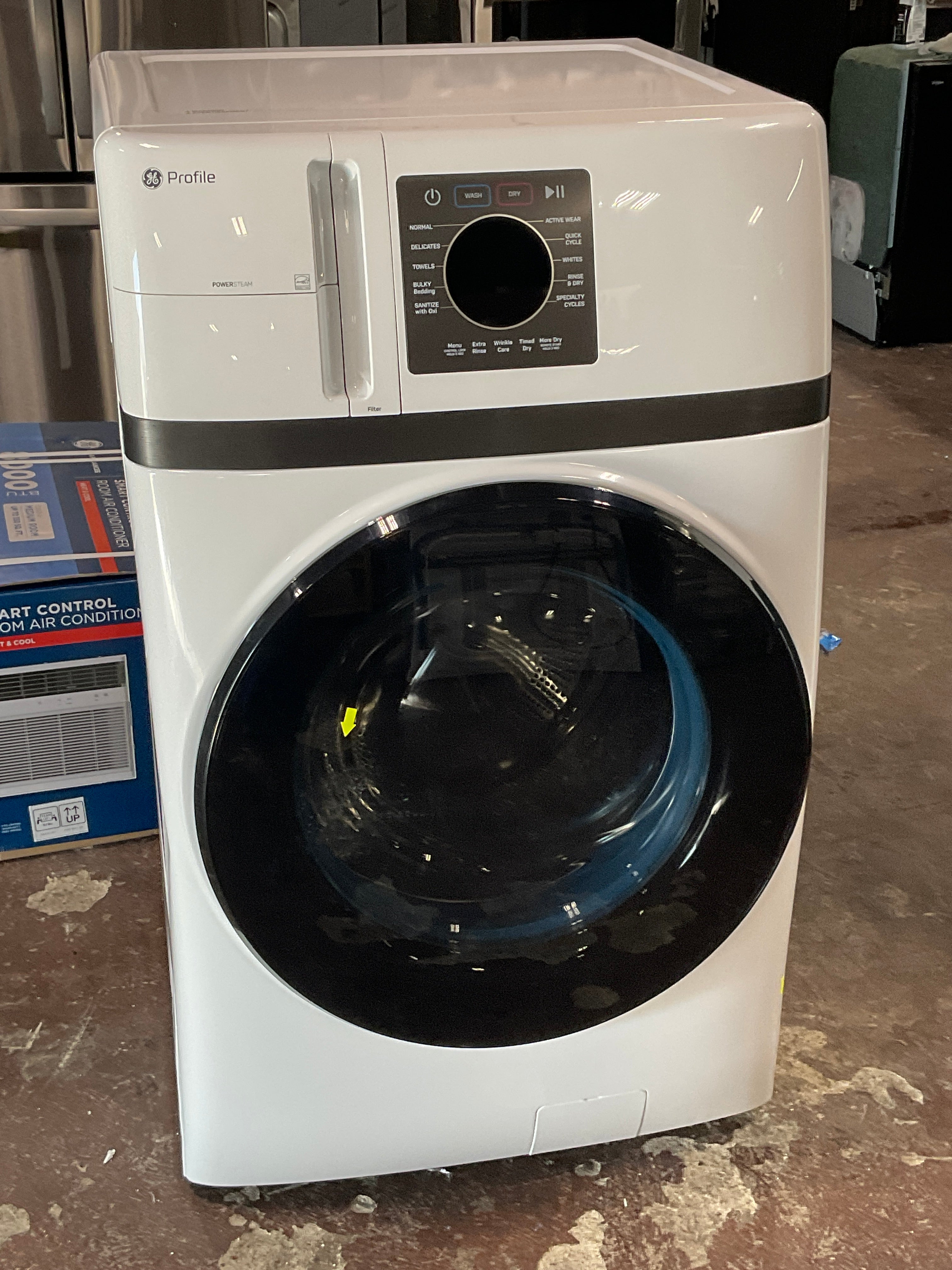 Front view, doors closed