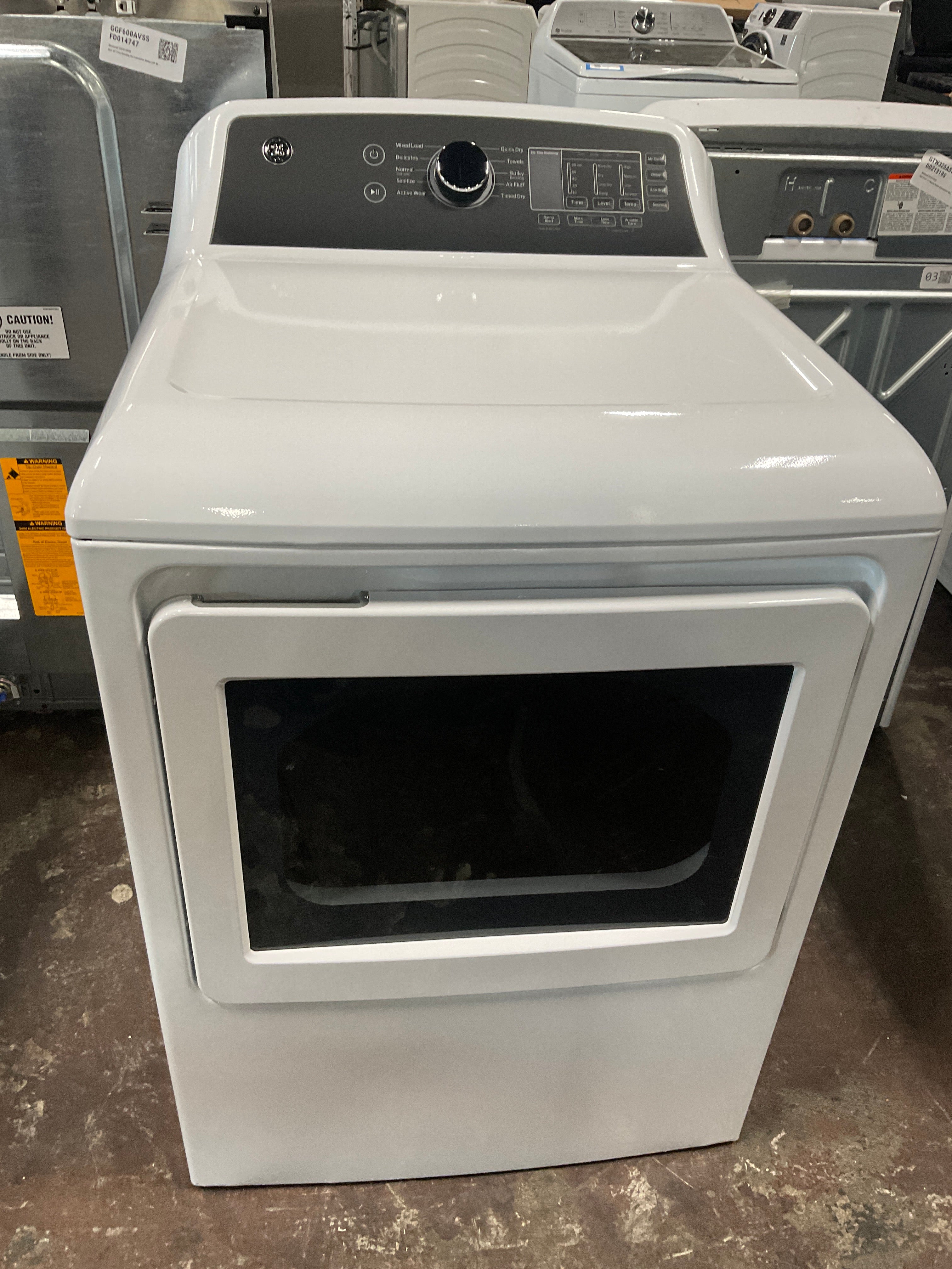 Front view, door closed