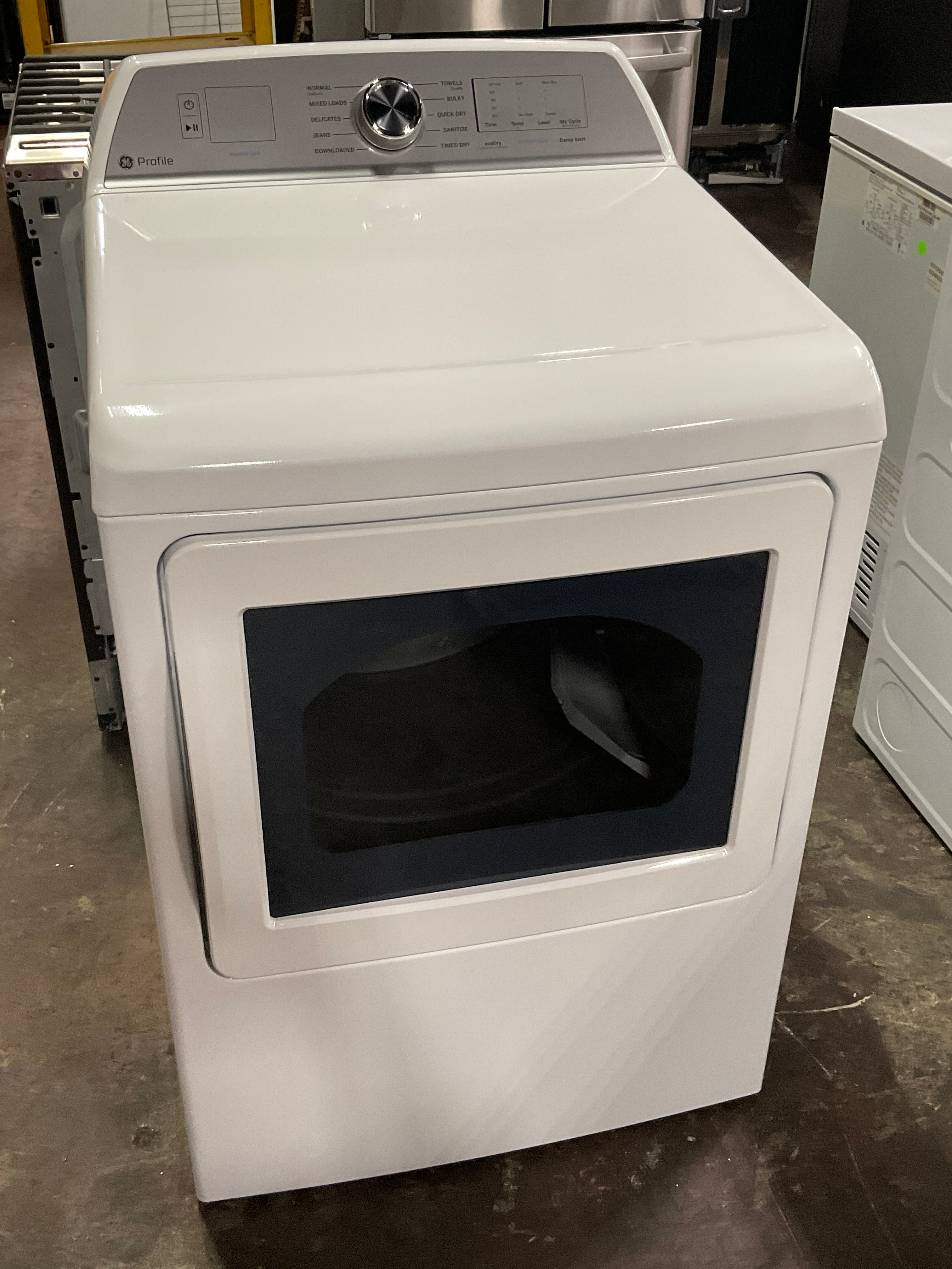 Front view, door closed