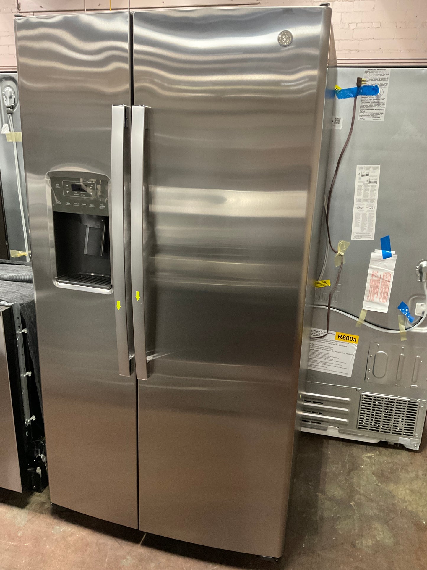 Front view, door closed