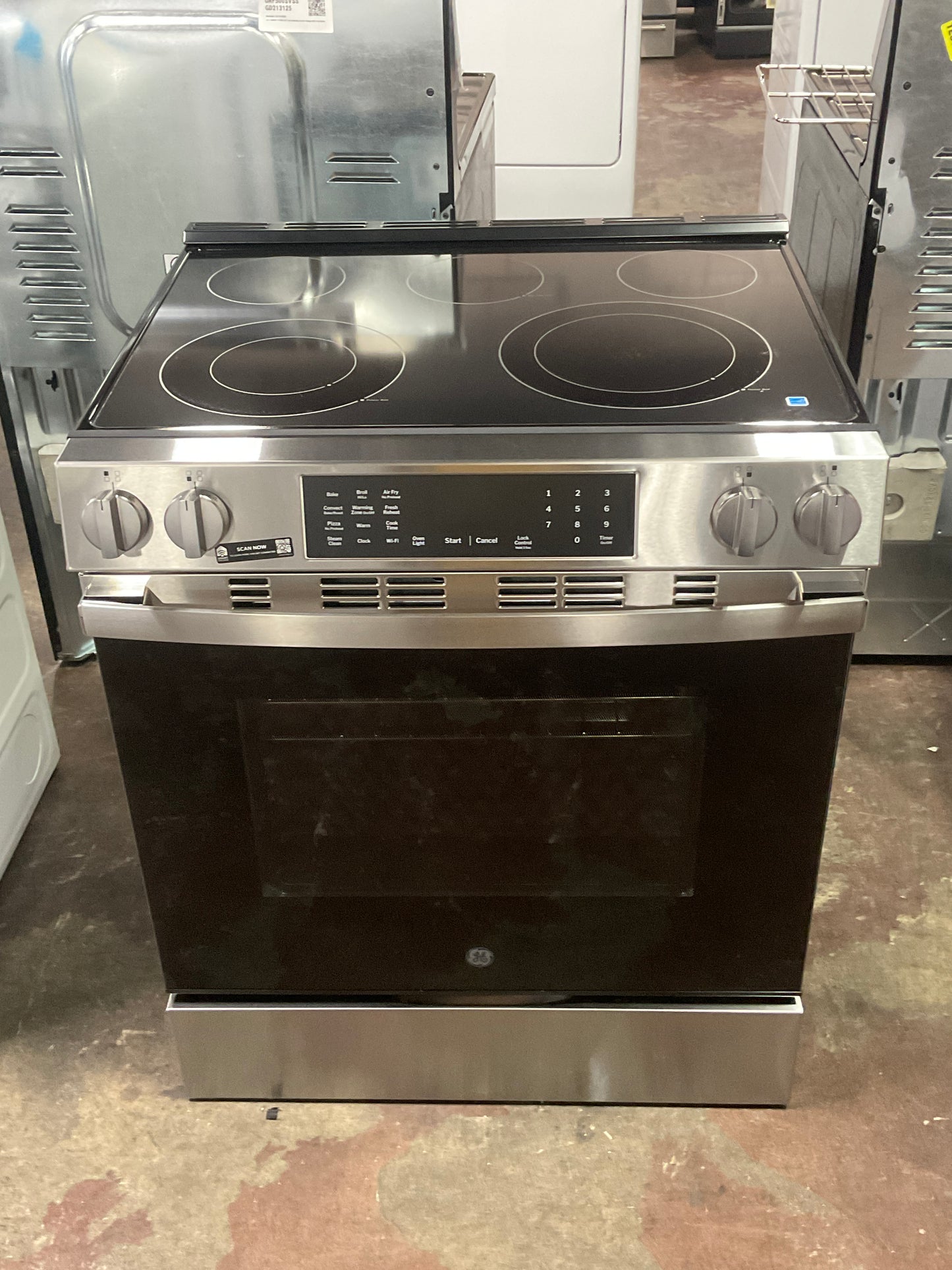 Front view, oven-door closed