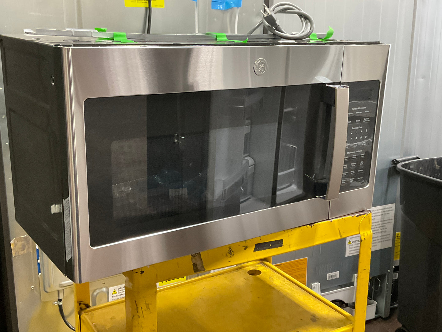 Front view, door closed