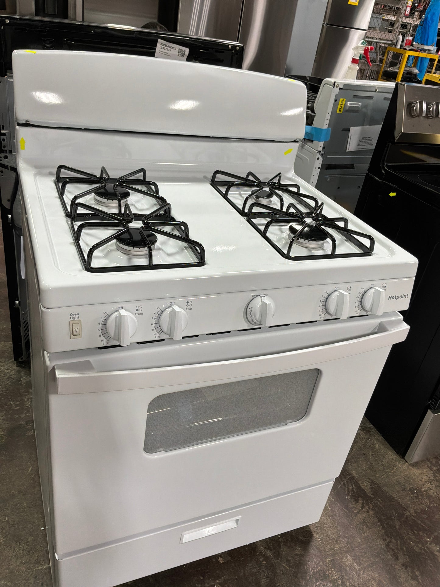 Front view, oven-door closed