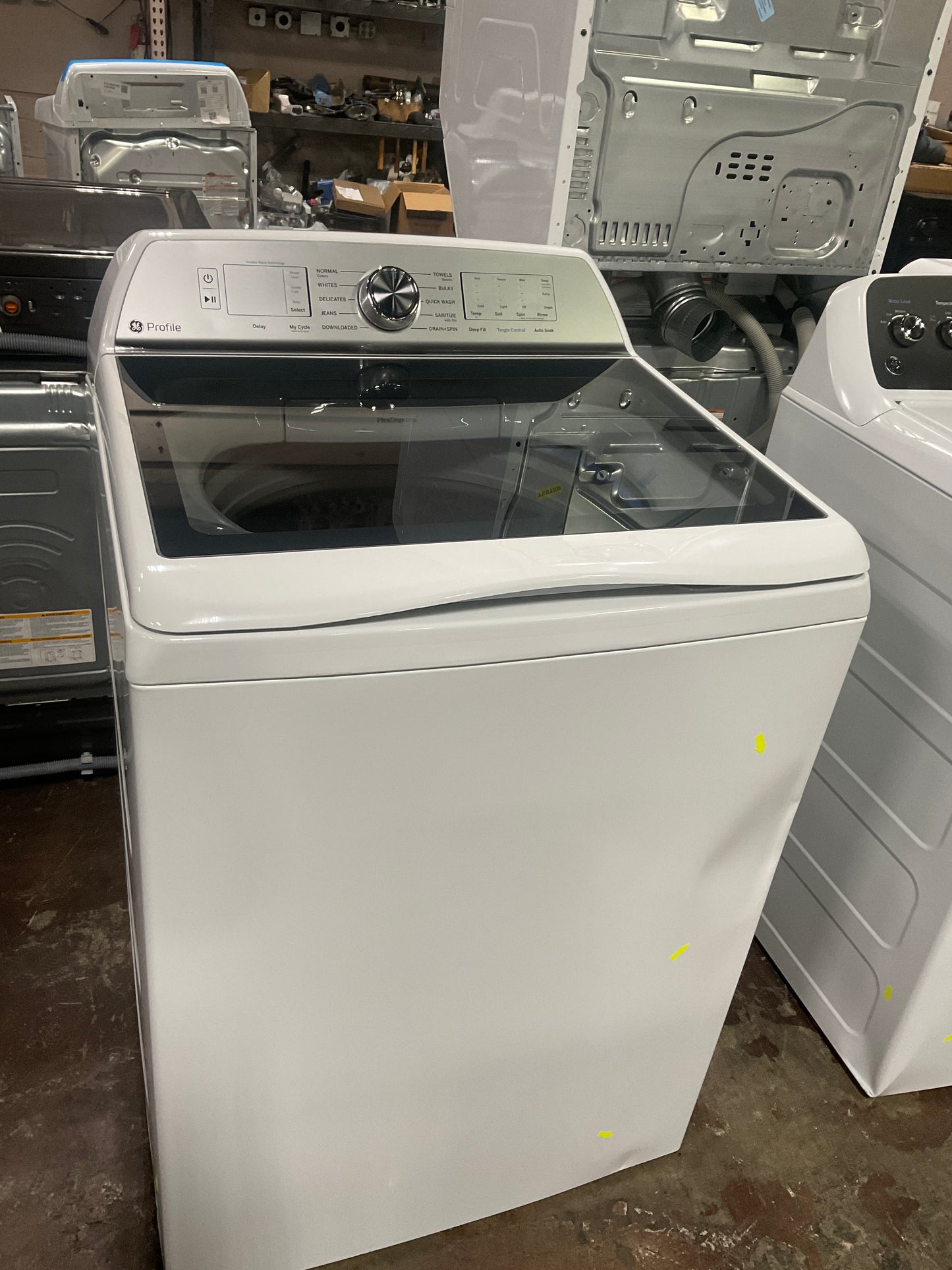 Front view, door closed