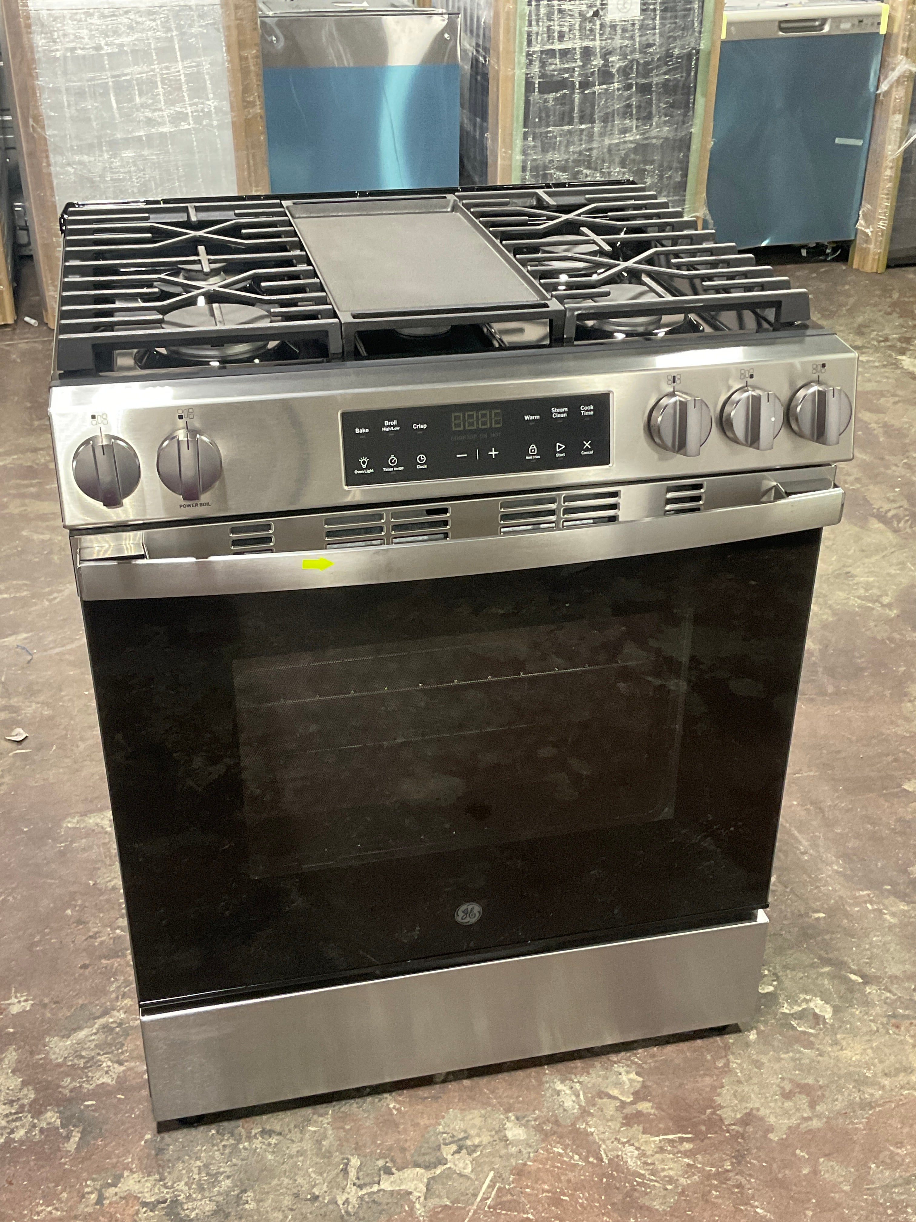Front view, oven-door closed
