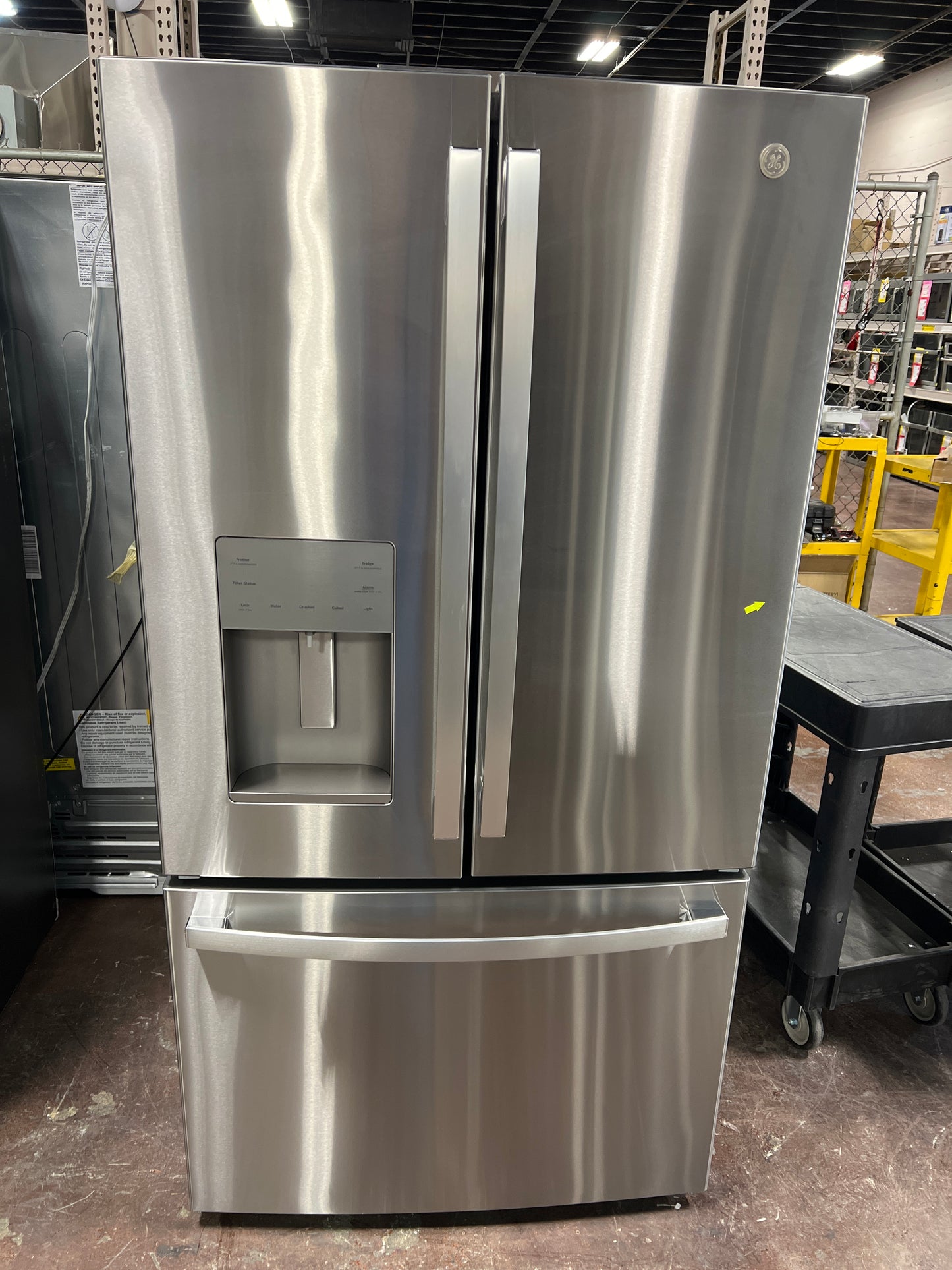 Front view, door closed