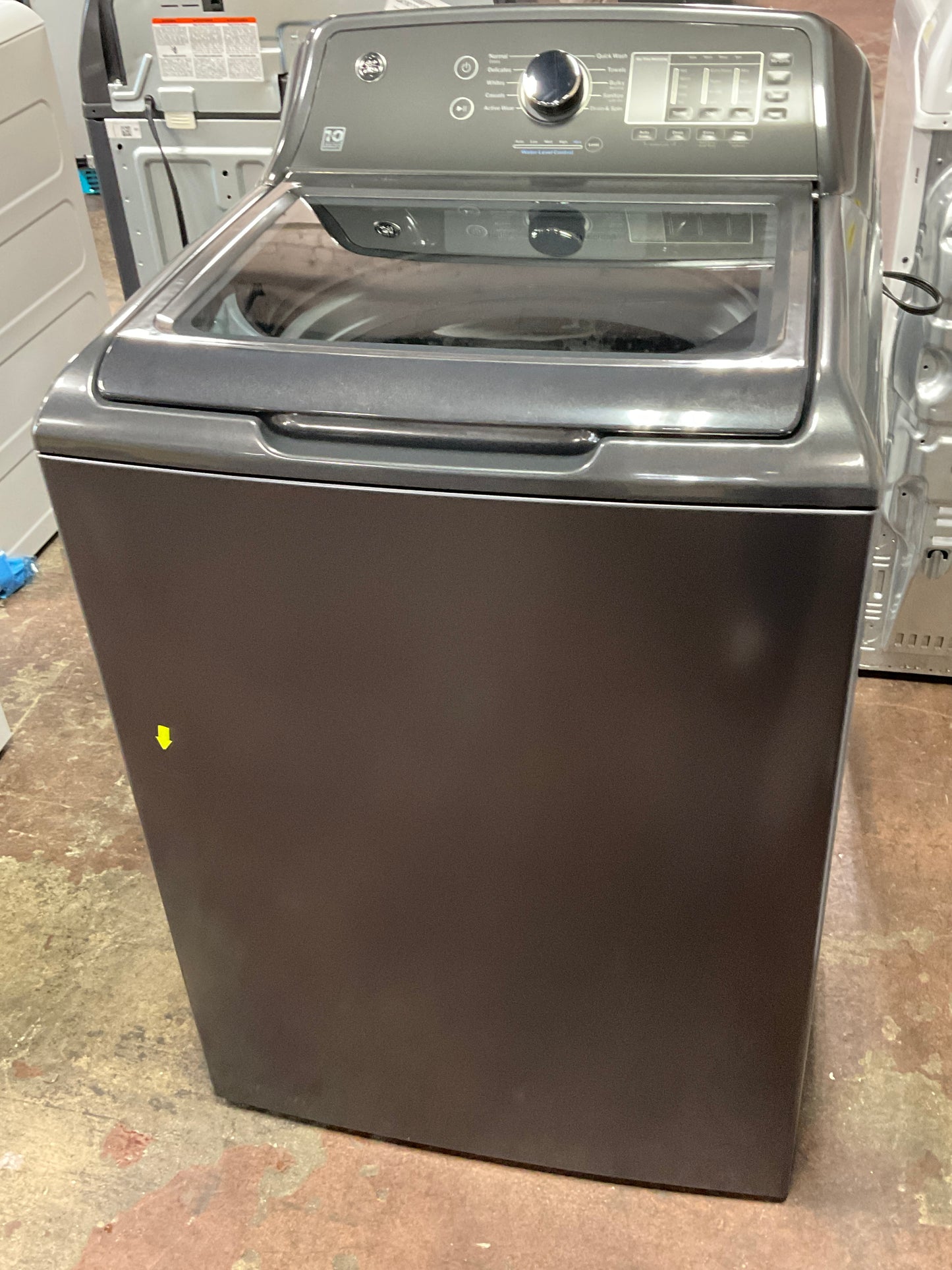 Front view, door closed