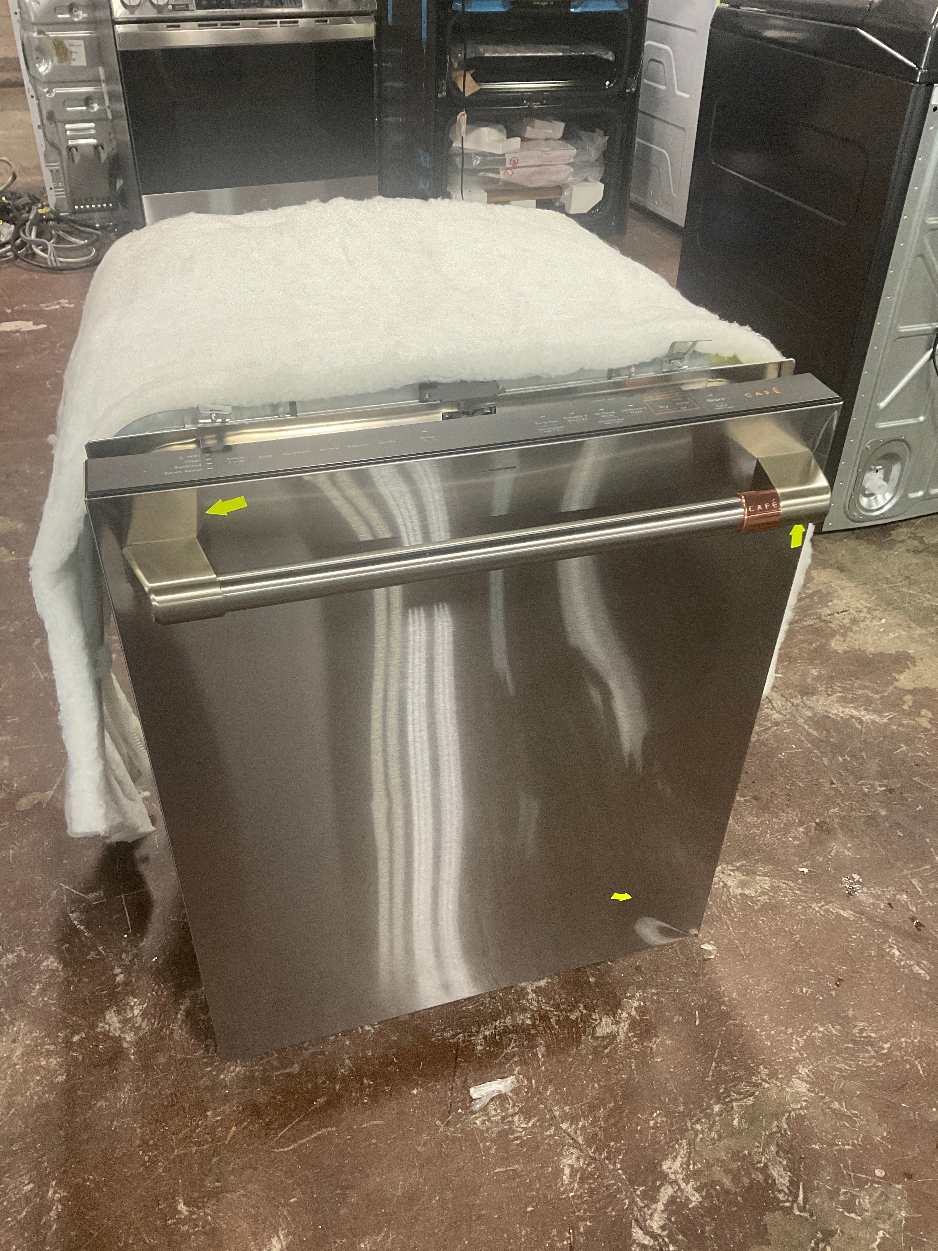 Front view, doors closed