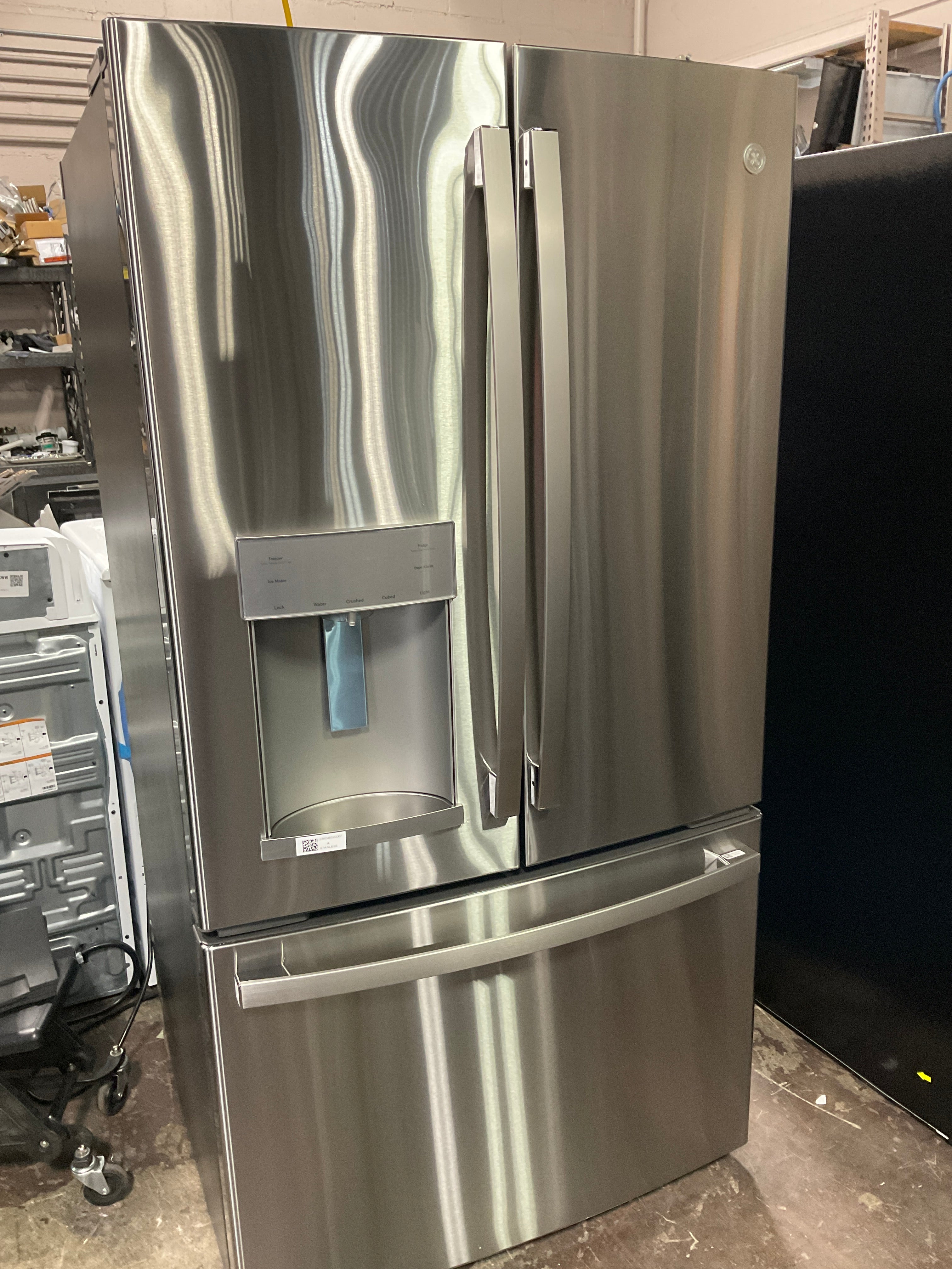 Front view, door closed