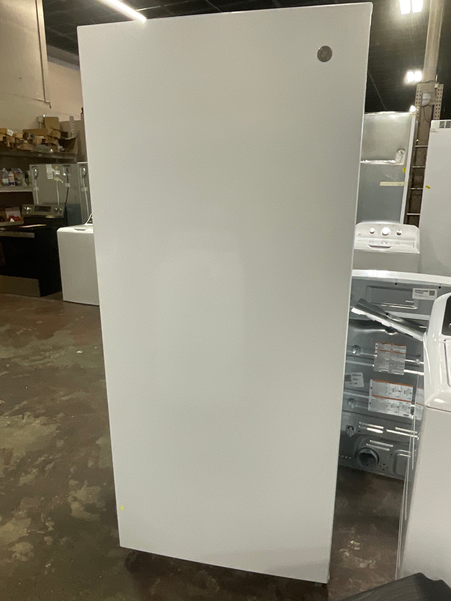 Front view, door closed