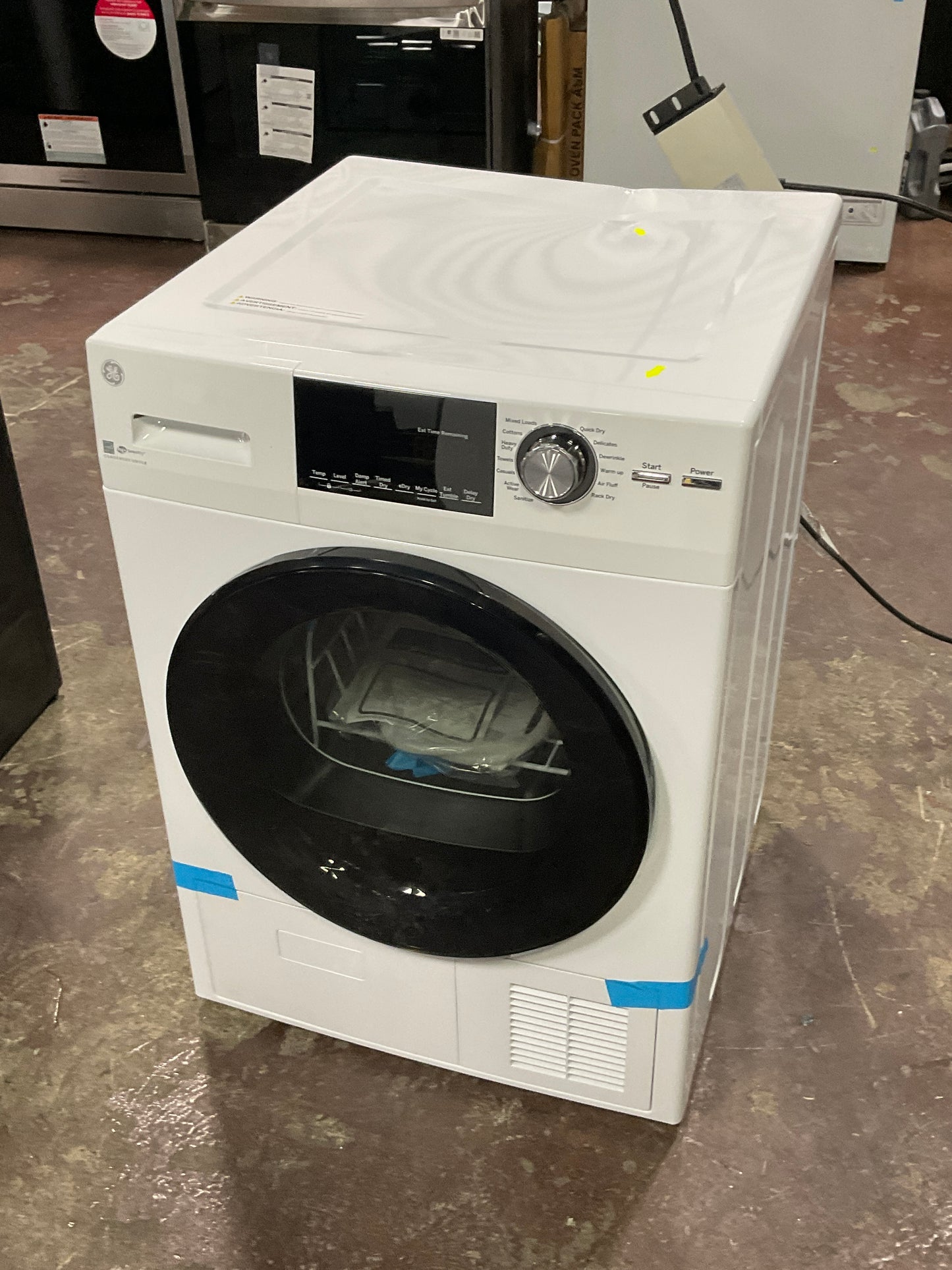 Front view, door closed