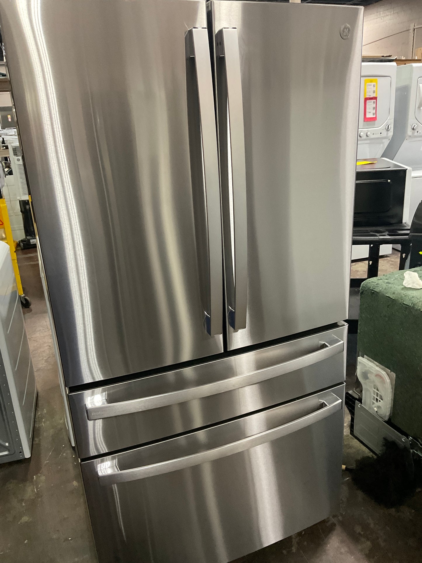 Front view, door closed