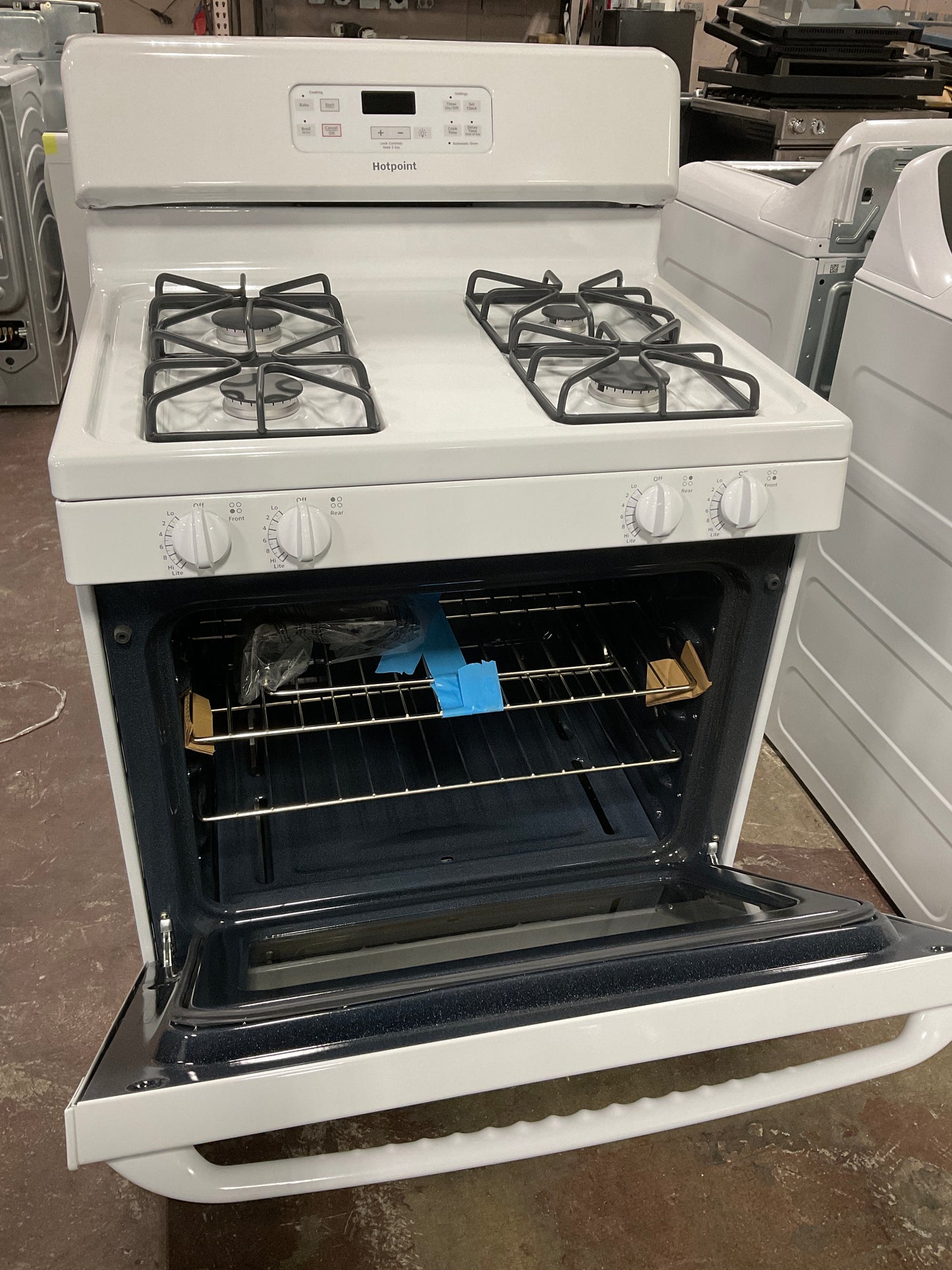 Front view, oven-door closed