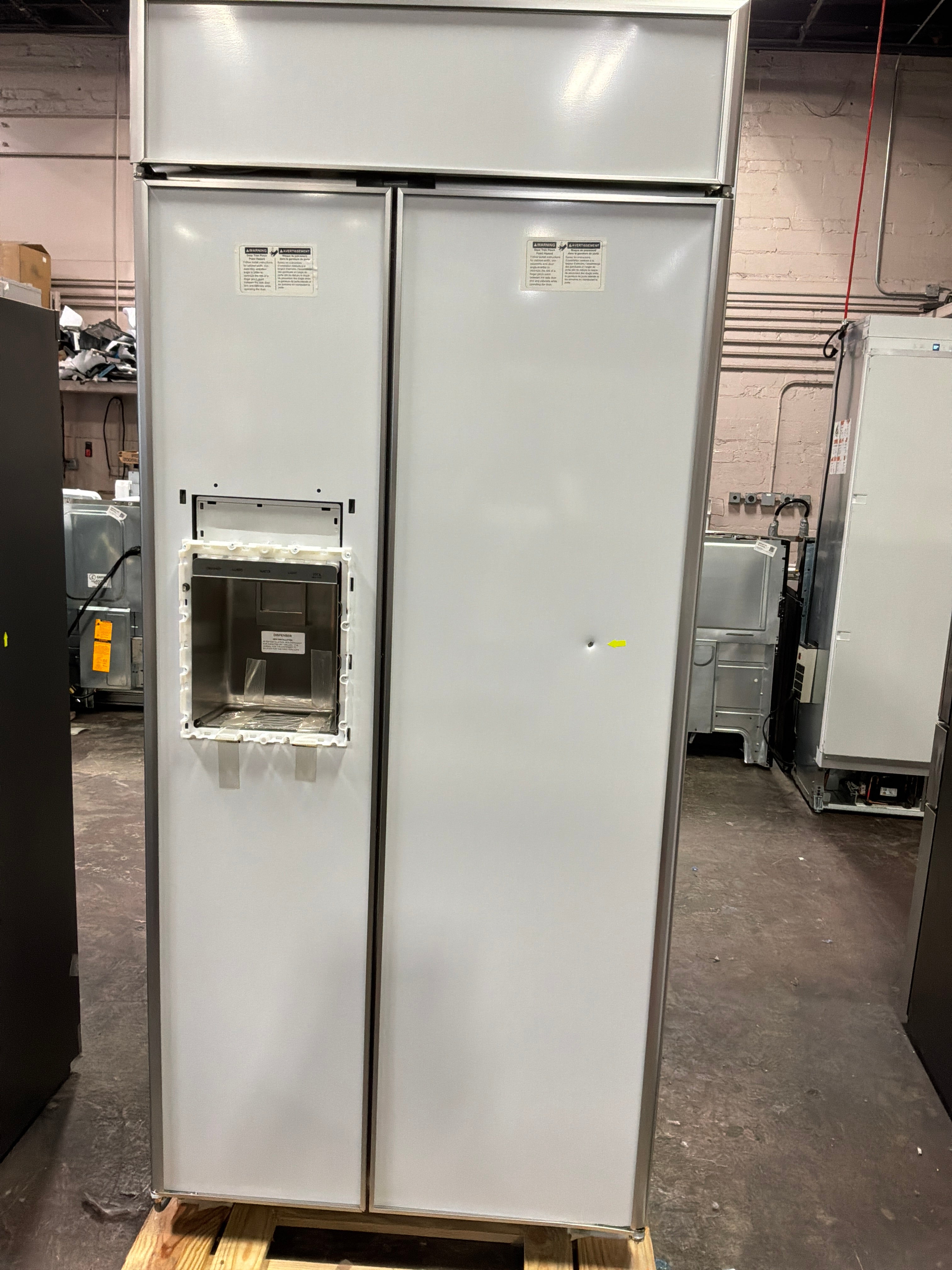 Front view, door closed