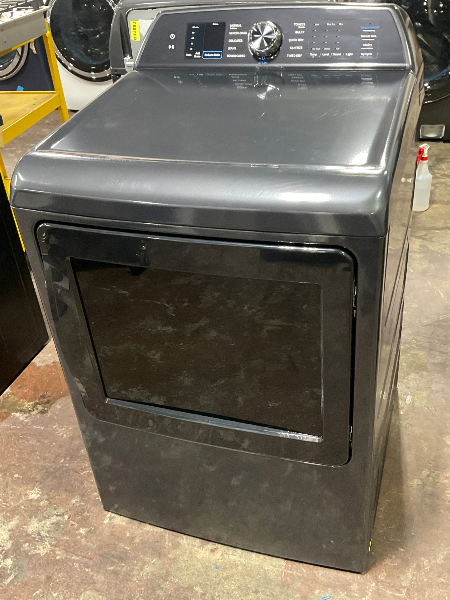 Front view, door closed