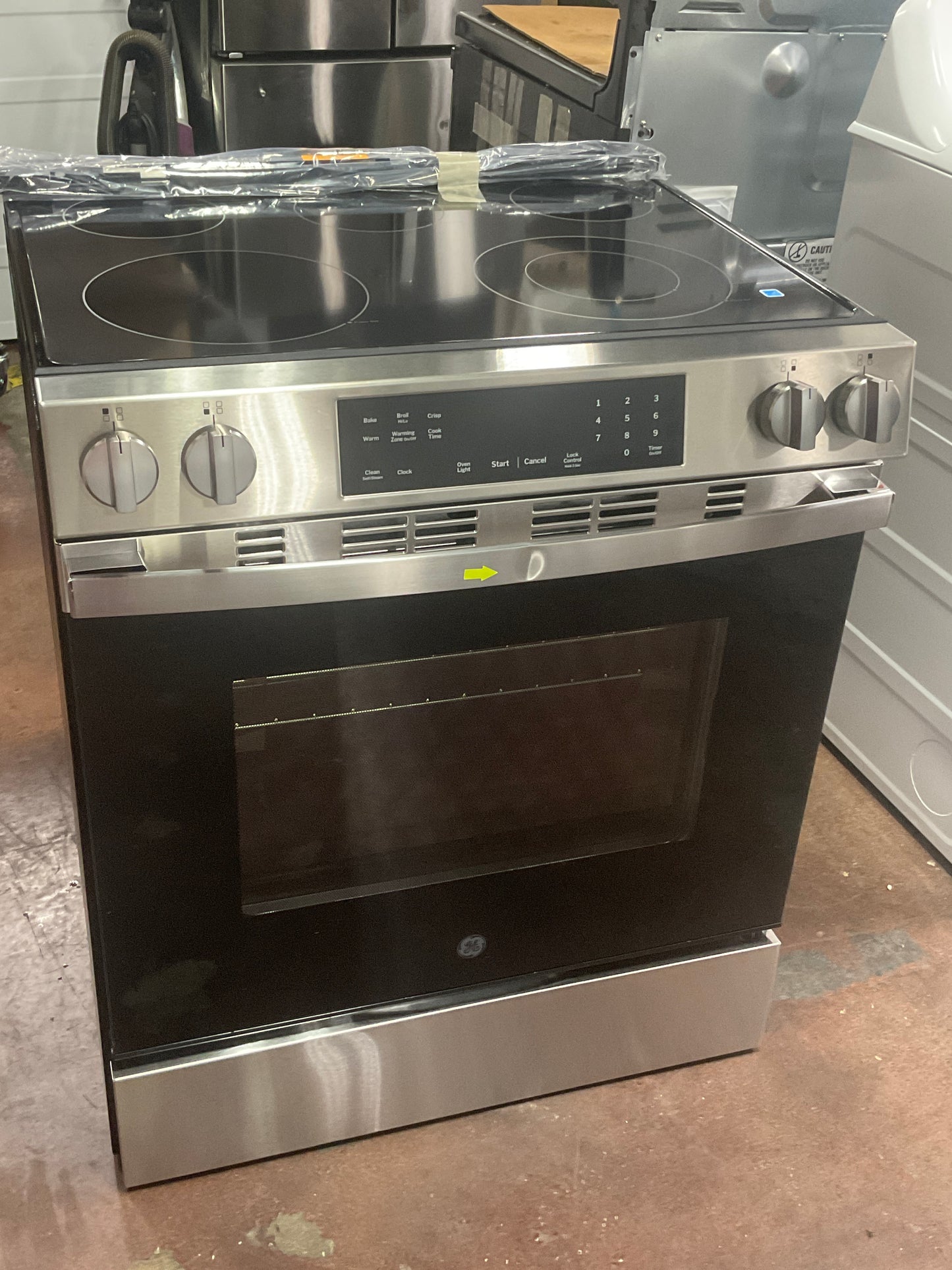 Front view, oven-door closed