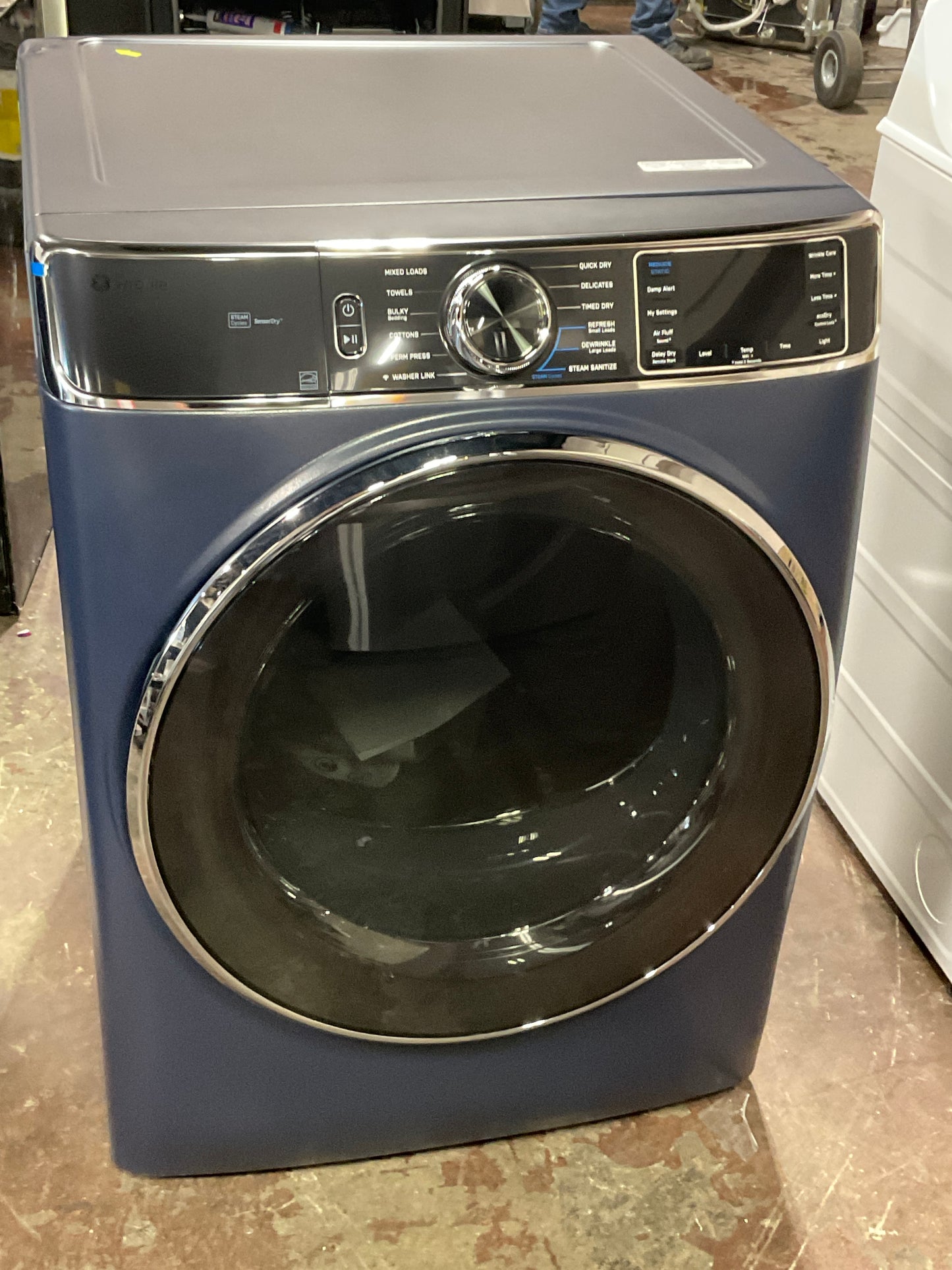 Front view, door closed