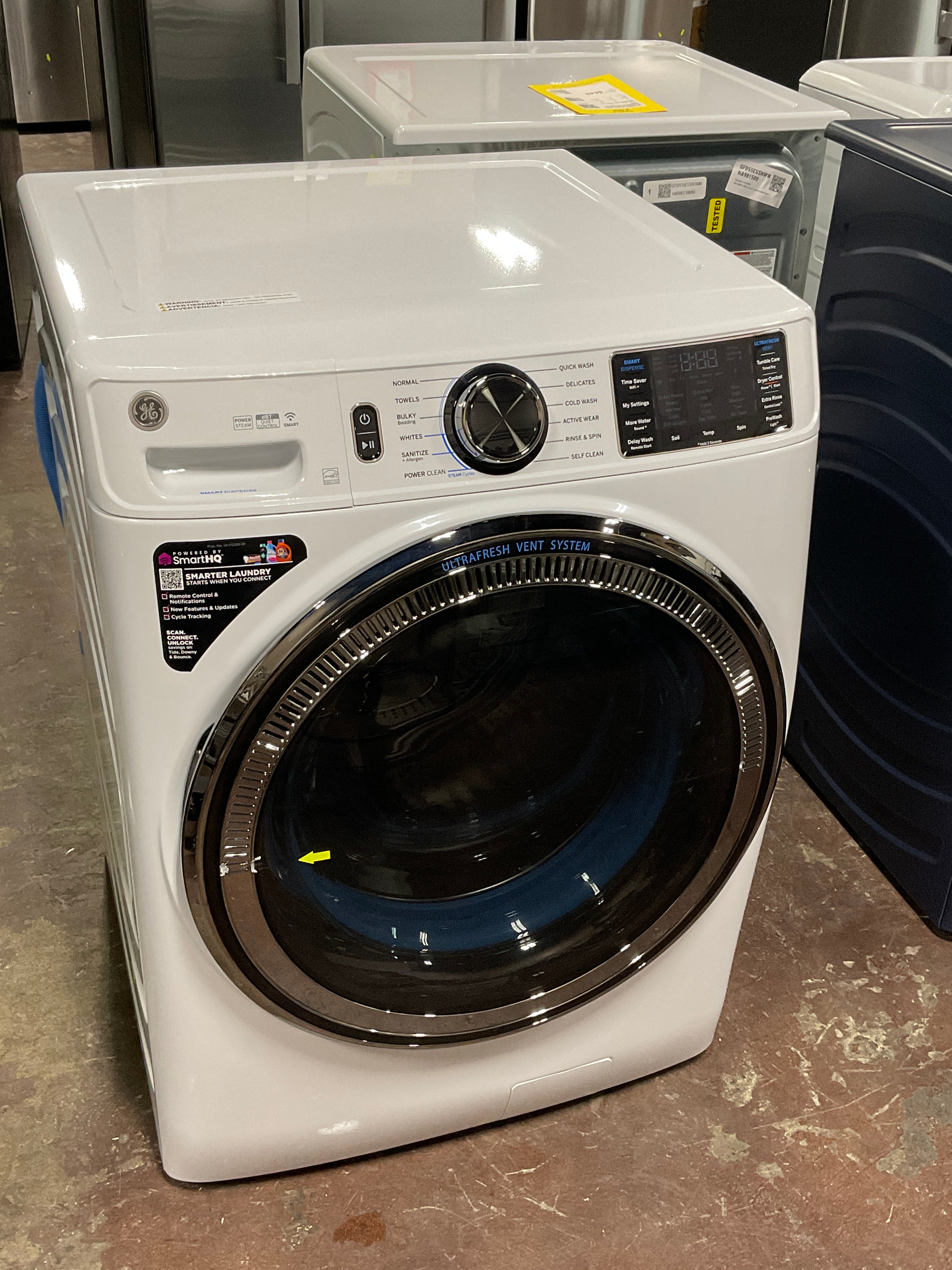 Front view, door closed