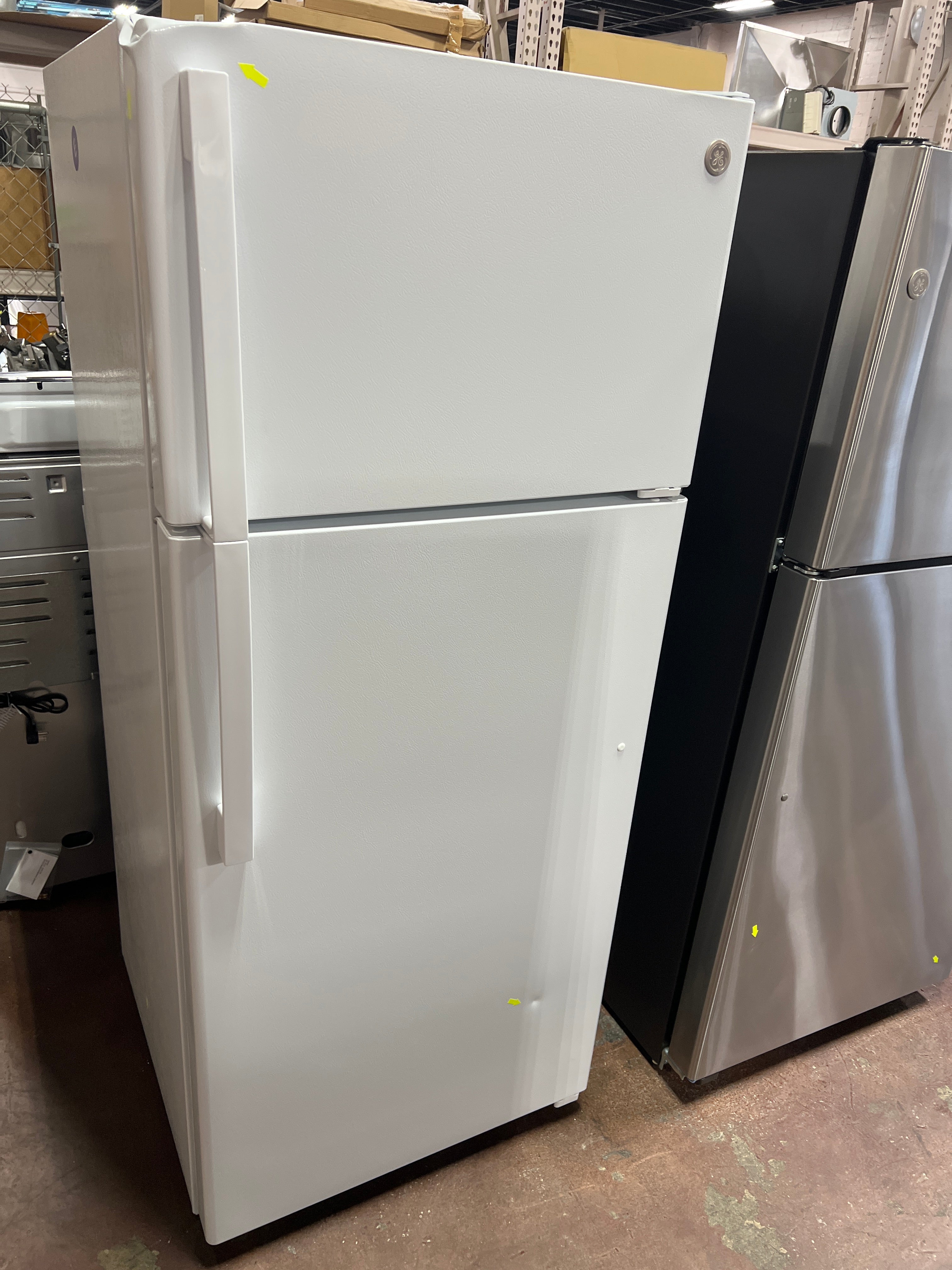 Front view, door closed