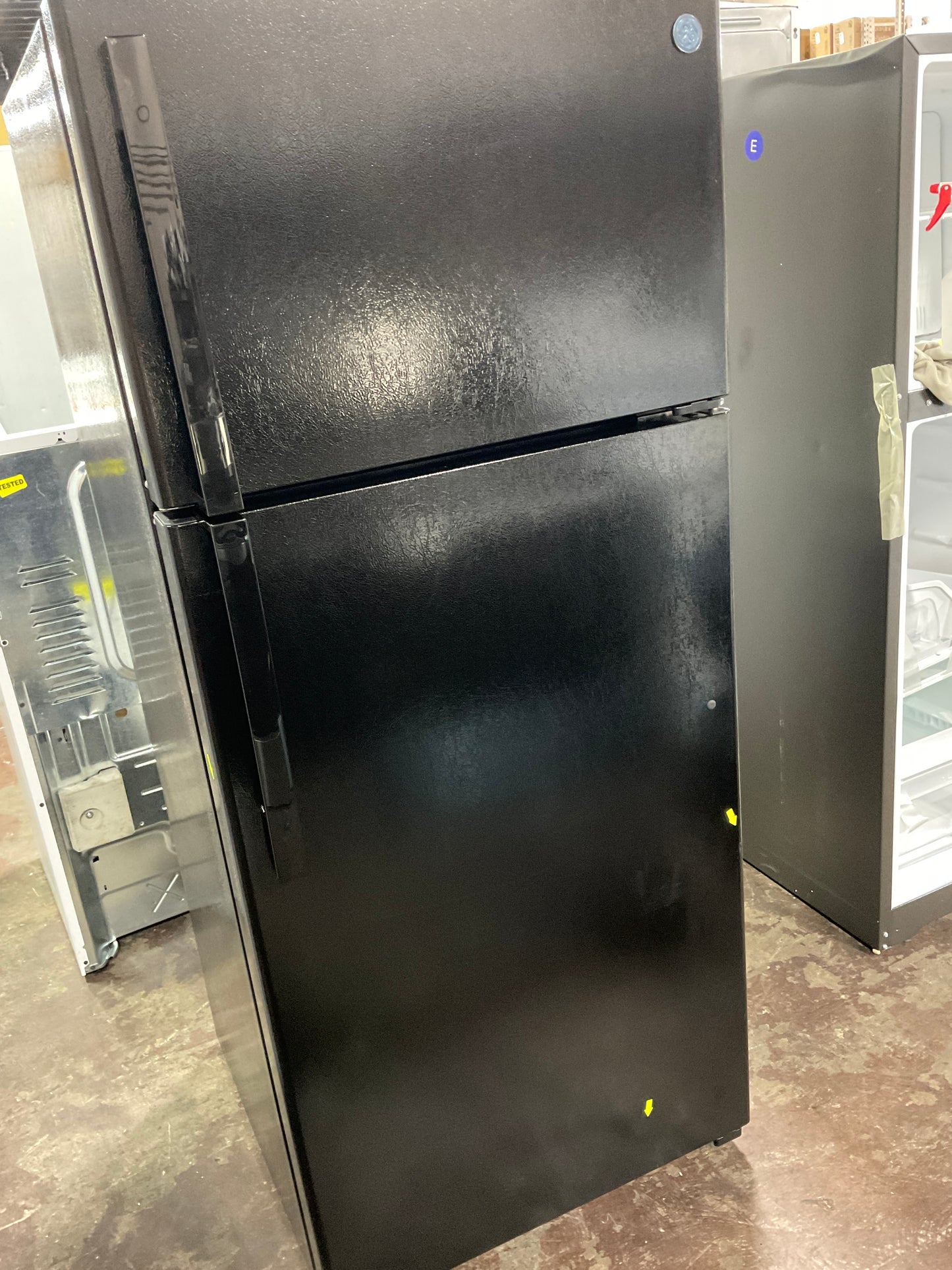 Front view, door closed