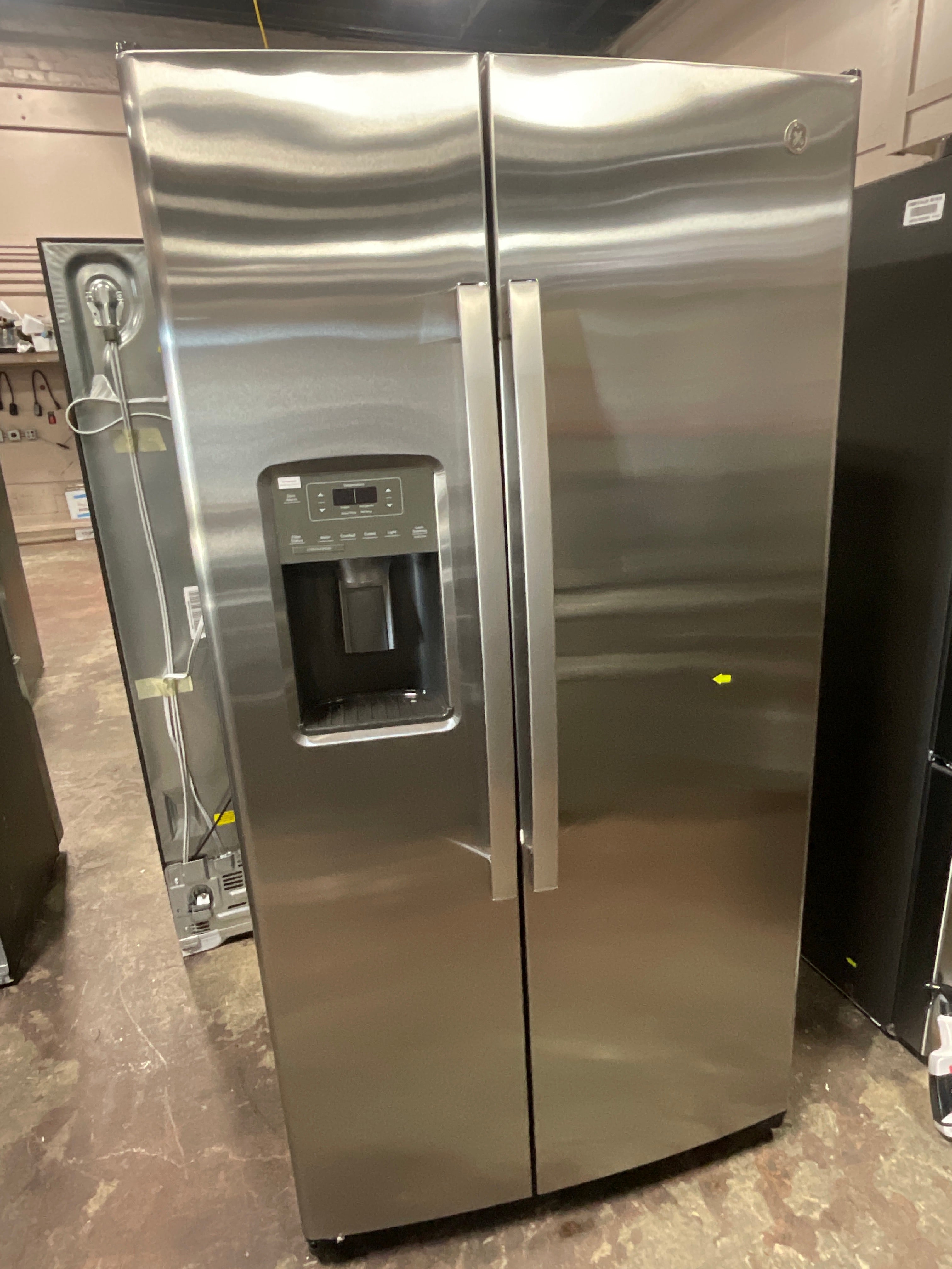 Front view, door closed