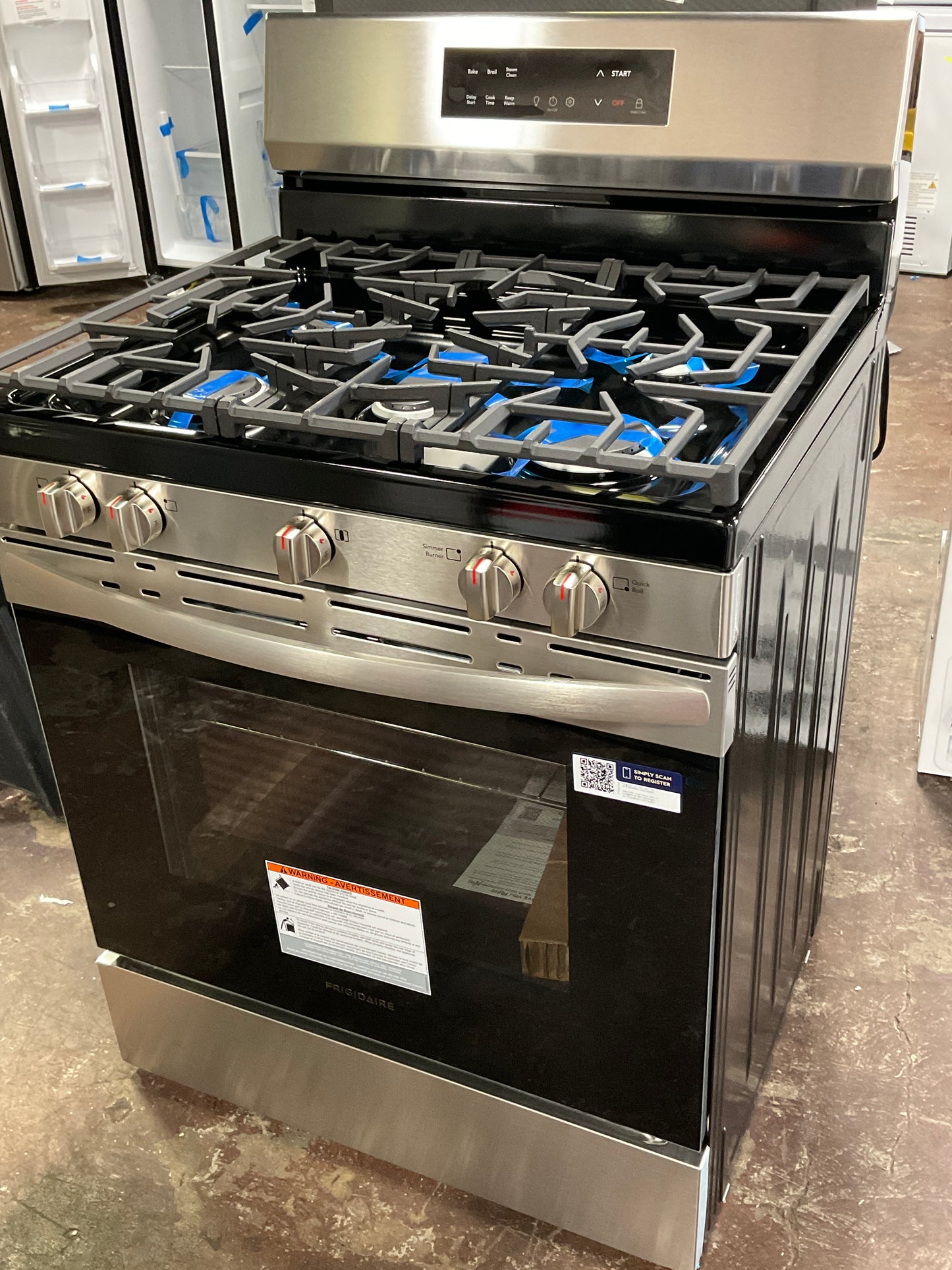 Front view, oven-door closed