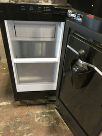 Ice Maker 15-Inch Panel-Ready - Clear Ice