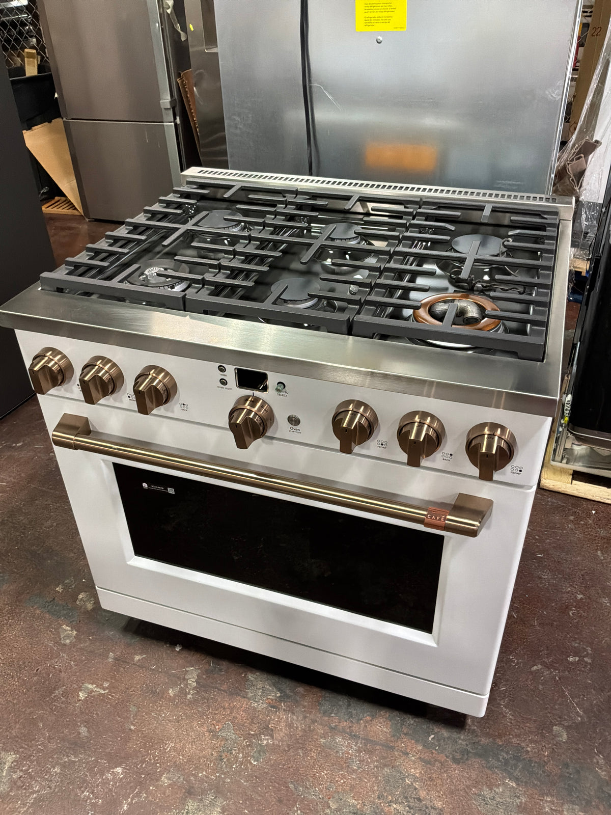 Front view, oven-door closed